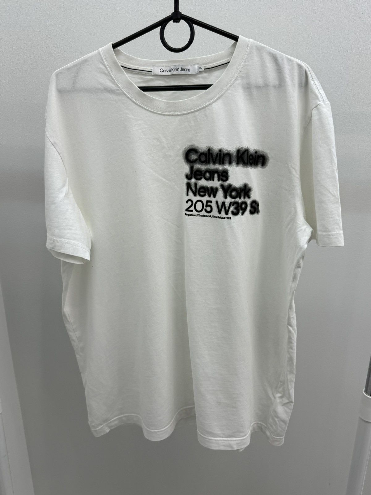 Calvin Klein 205W39NYC Calvin Klein 205W39NYC by Raf Simons Logo Cotton Tee T-shirt Size US XL / EU 56 / 4 - 1 Thumbnail