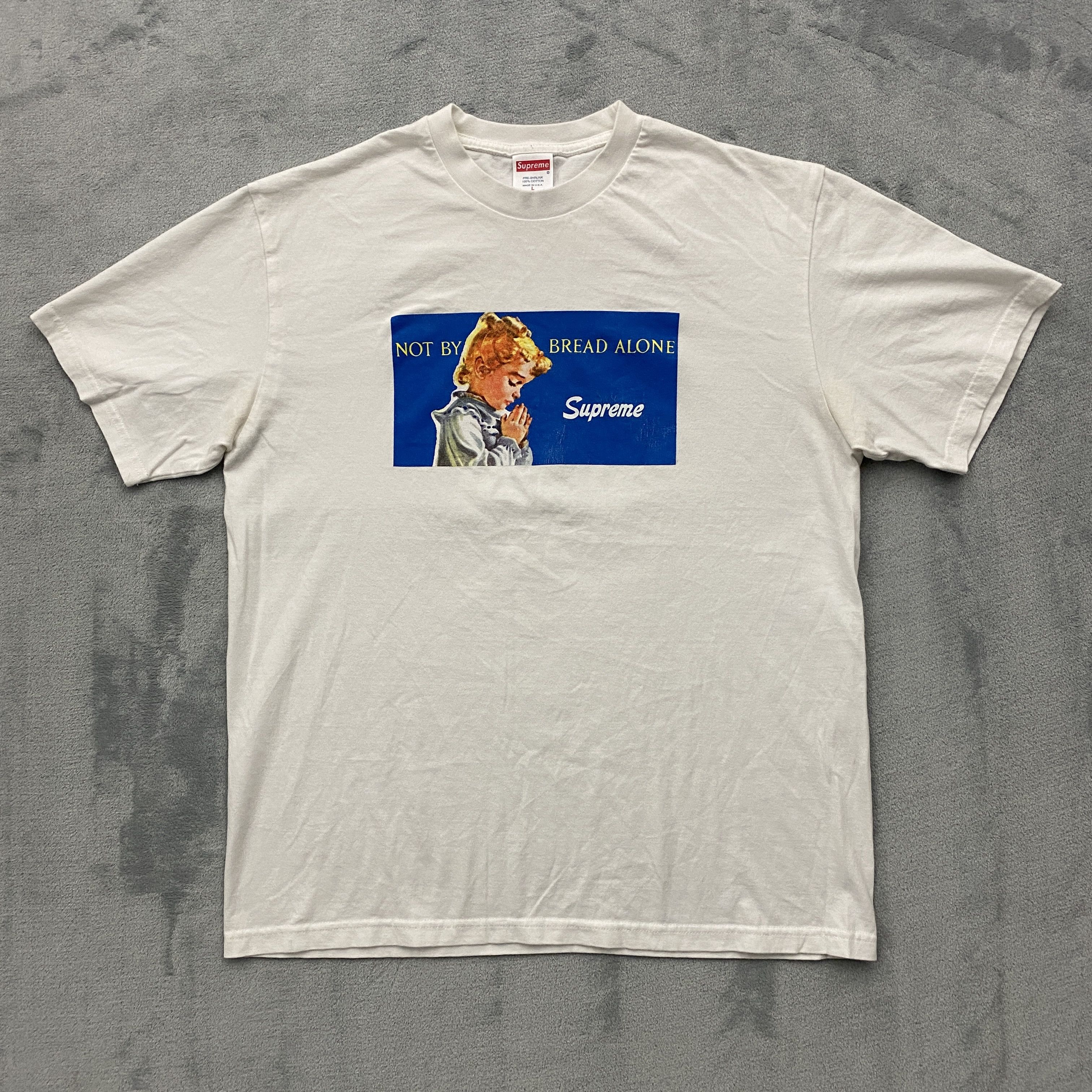 Supreme Shirt Men Large NOT BY BREAD ALONE Logo Spell Out FW15 Size US L / EU 52-54 / 3 - 1 Thumbnail