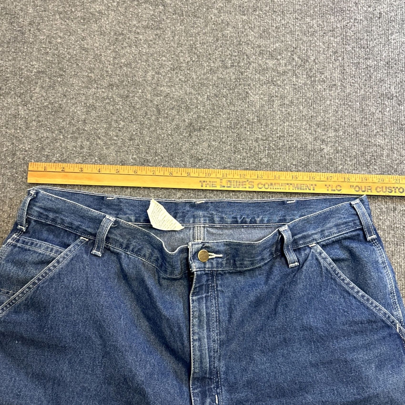 Carhartt VINTAGE Carhartt Jeans 40x30 Blue Denim Dungaree Baggy Utility 90s Grunge Logo DST B13 DST Mens Size US 40 / EU 56 - 7 Thumbnail
