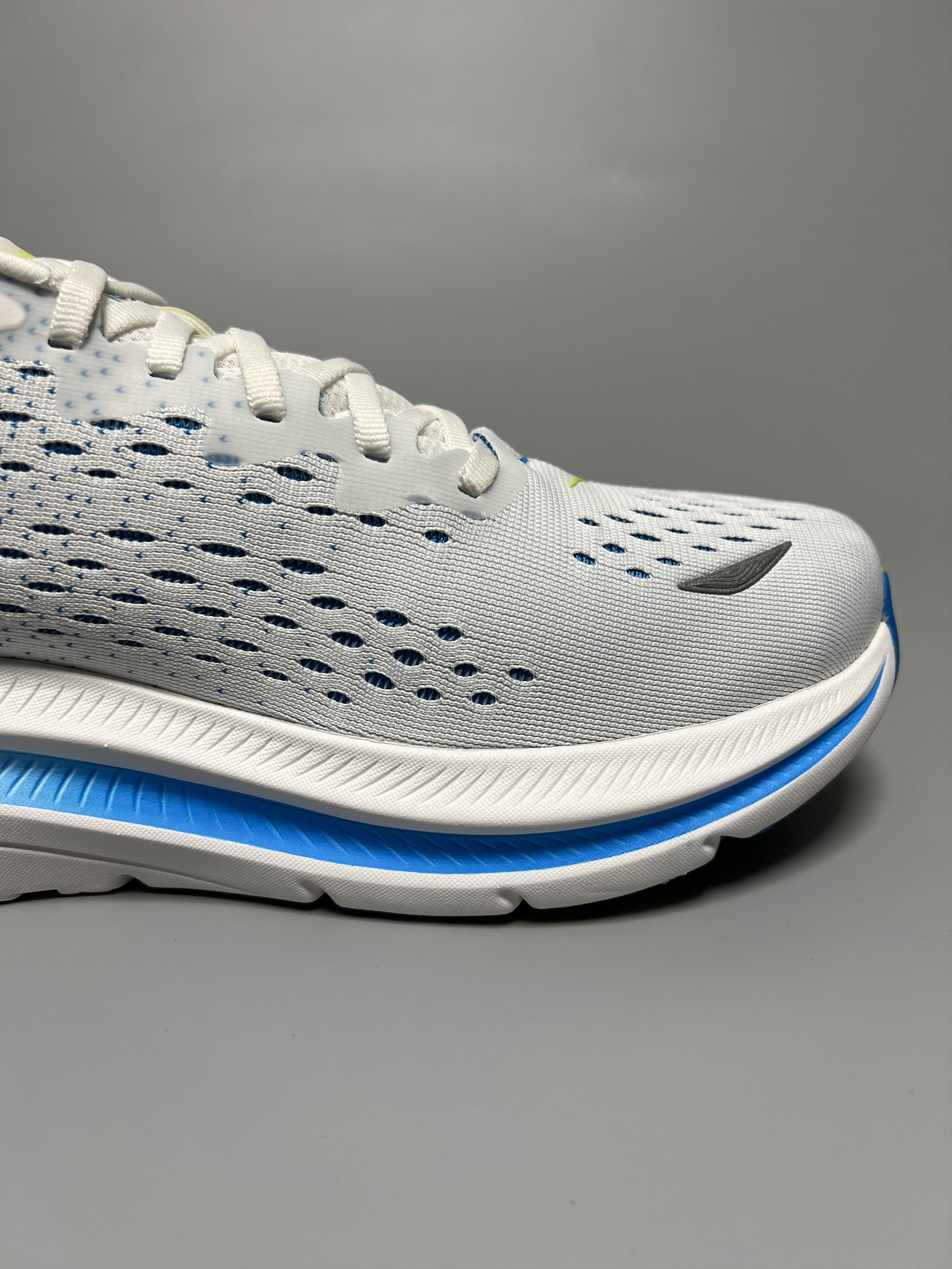 Hoka 9.5D Hoka One One Kawana Running Shoes Gym Walking Size US 9.5 / EU 42-43 - 7 Thumbnail