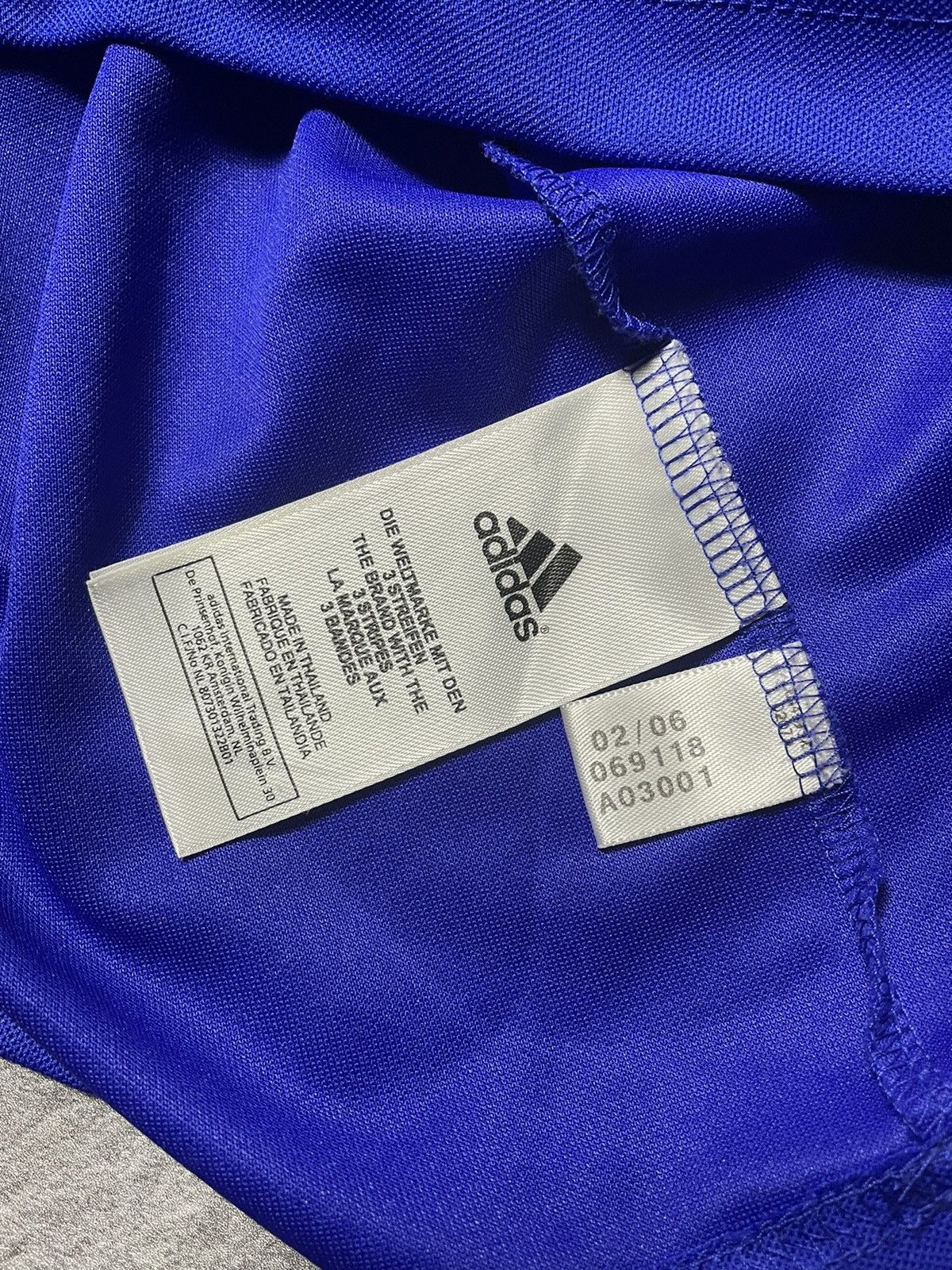 Adidas Vintage France Home 2005 Soccer Jersey rare Size L Size US L / EU 52-54 / 3 - 11 Thumbnail