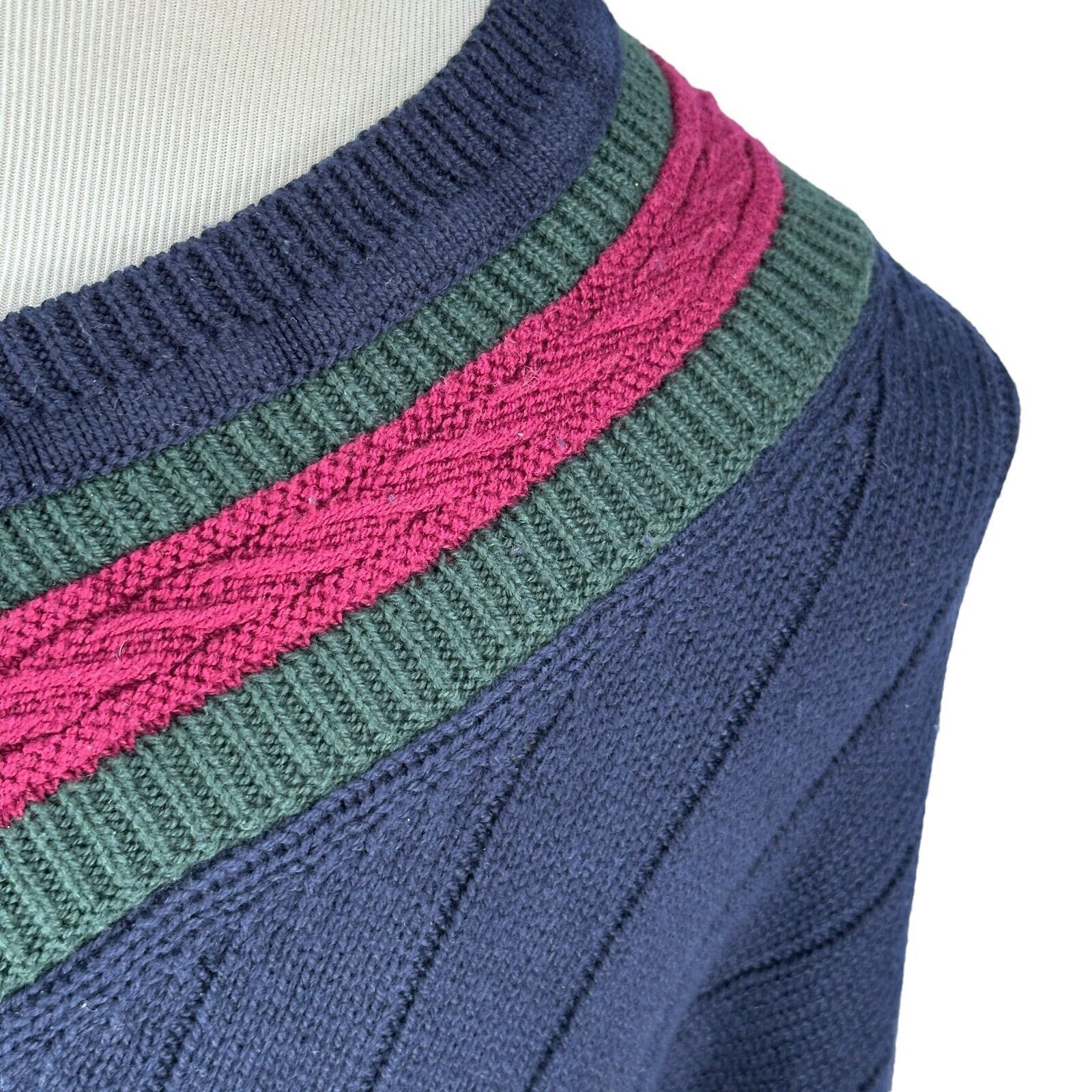 Savile Row Vintage Adirondack Savile Row Sweater Men’s XL Blue V-Neck Size US XL / EU 56 / 4 - 3 Thumbnail