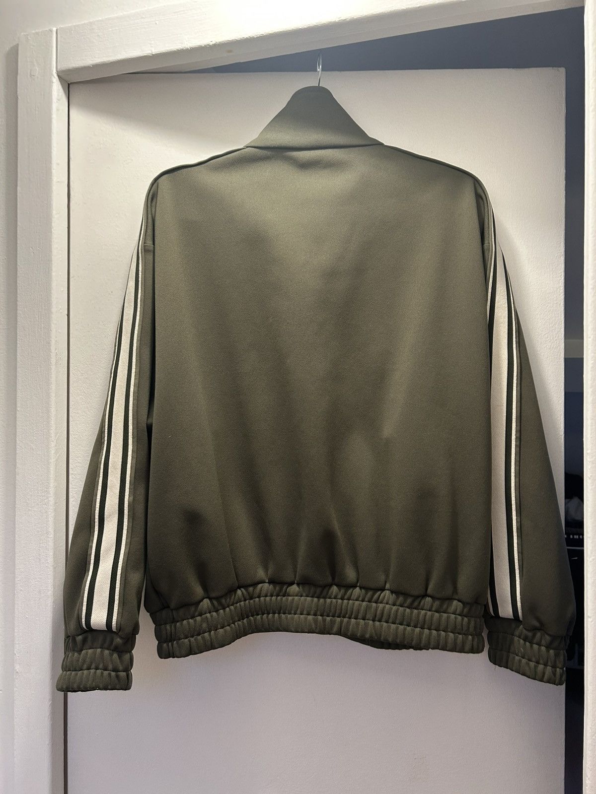 Celine Celine khaki track top Size US XS / EU 42 / 0 - 2 Thumbnail