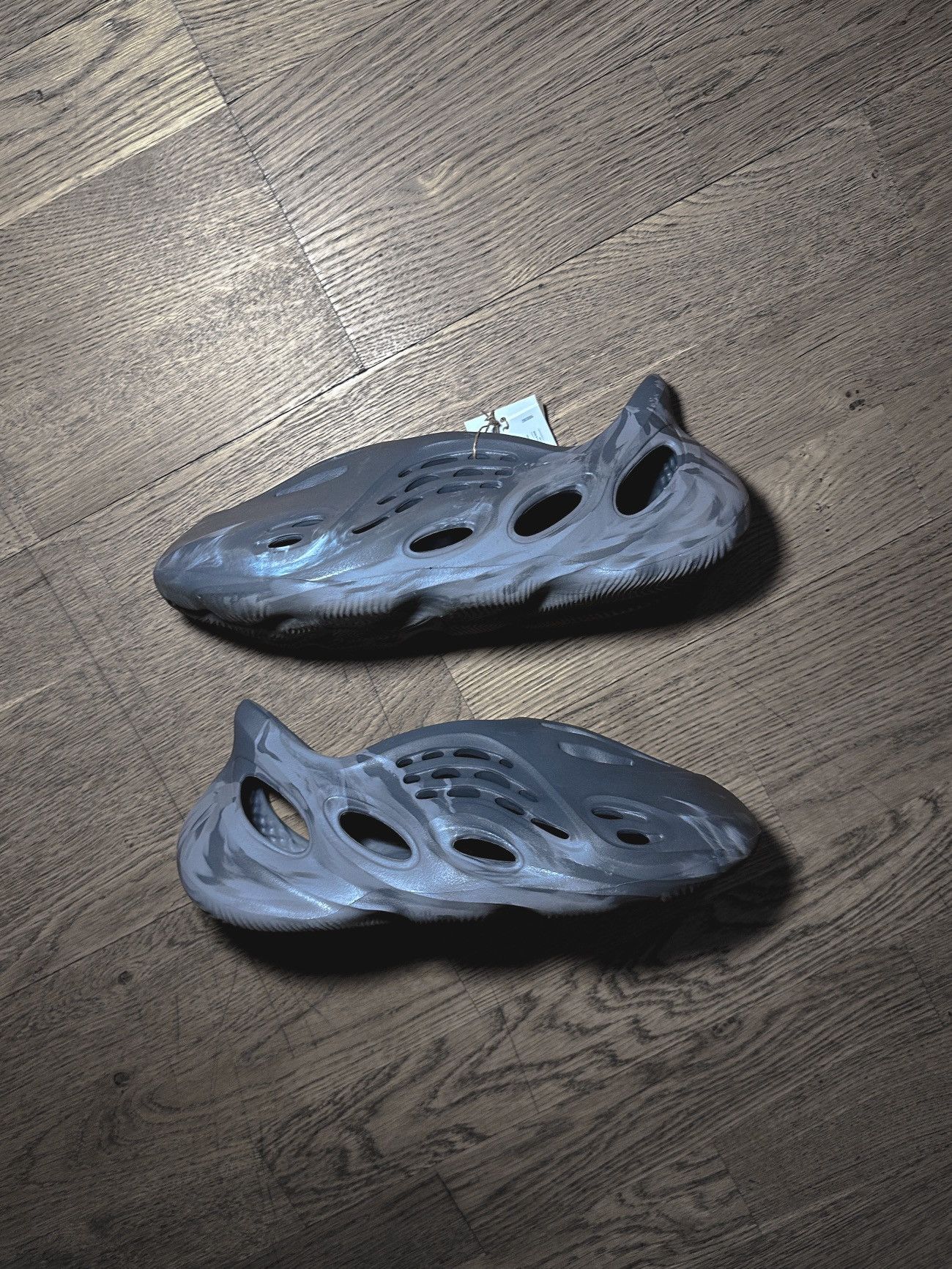 Yeezy Yeezy foam runners MX Granite Size US 8 / EU 41 - 3 Thumbnail