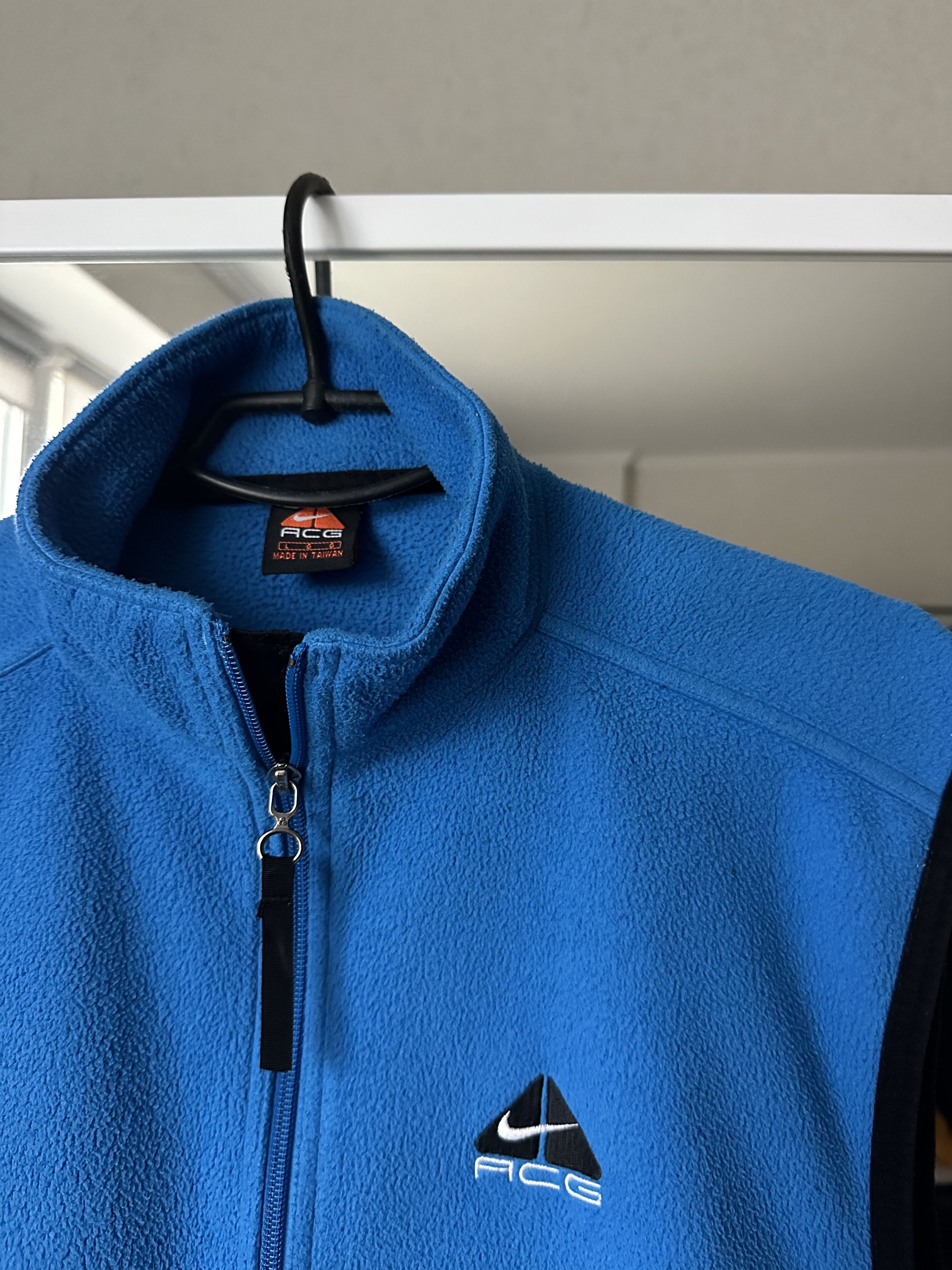 Nike Nike ACG 90s Vintage Outdoor Fleece Therma Fit Vest Size US L / EU 52-54 / 3 - 2 Thumbnail
