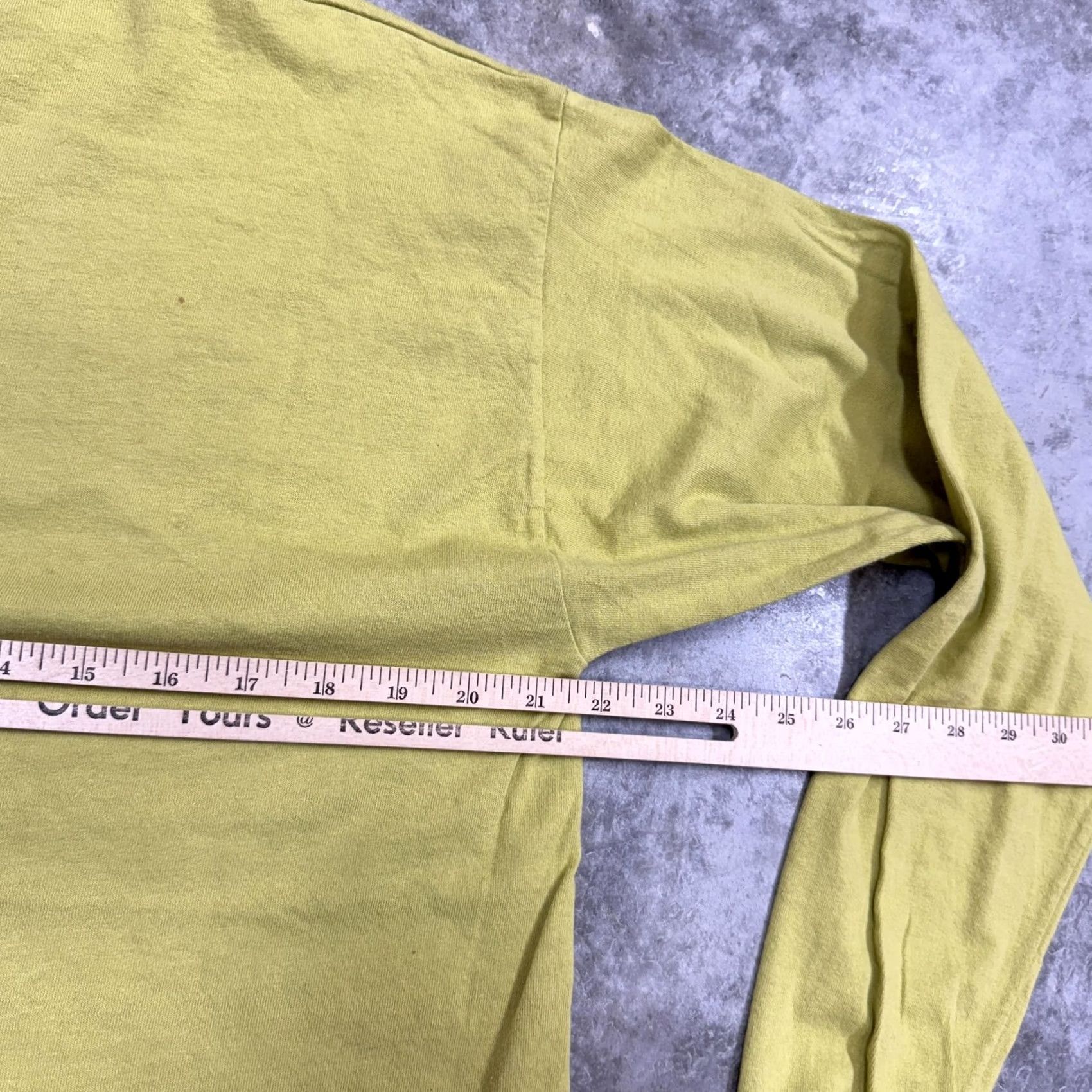 Old Navy Vintage Old Navy Shirt Mens Small Yellow Long Sleeve Graphic Winter 2000 Y2K Size US S / EU 44-46 / 1 - 7 Thumbnail