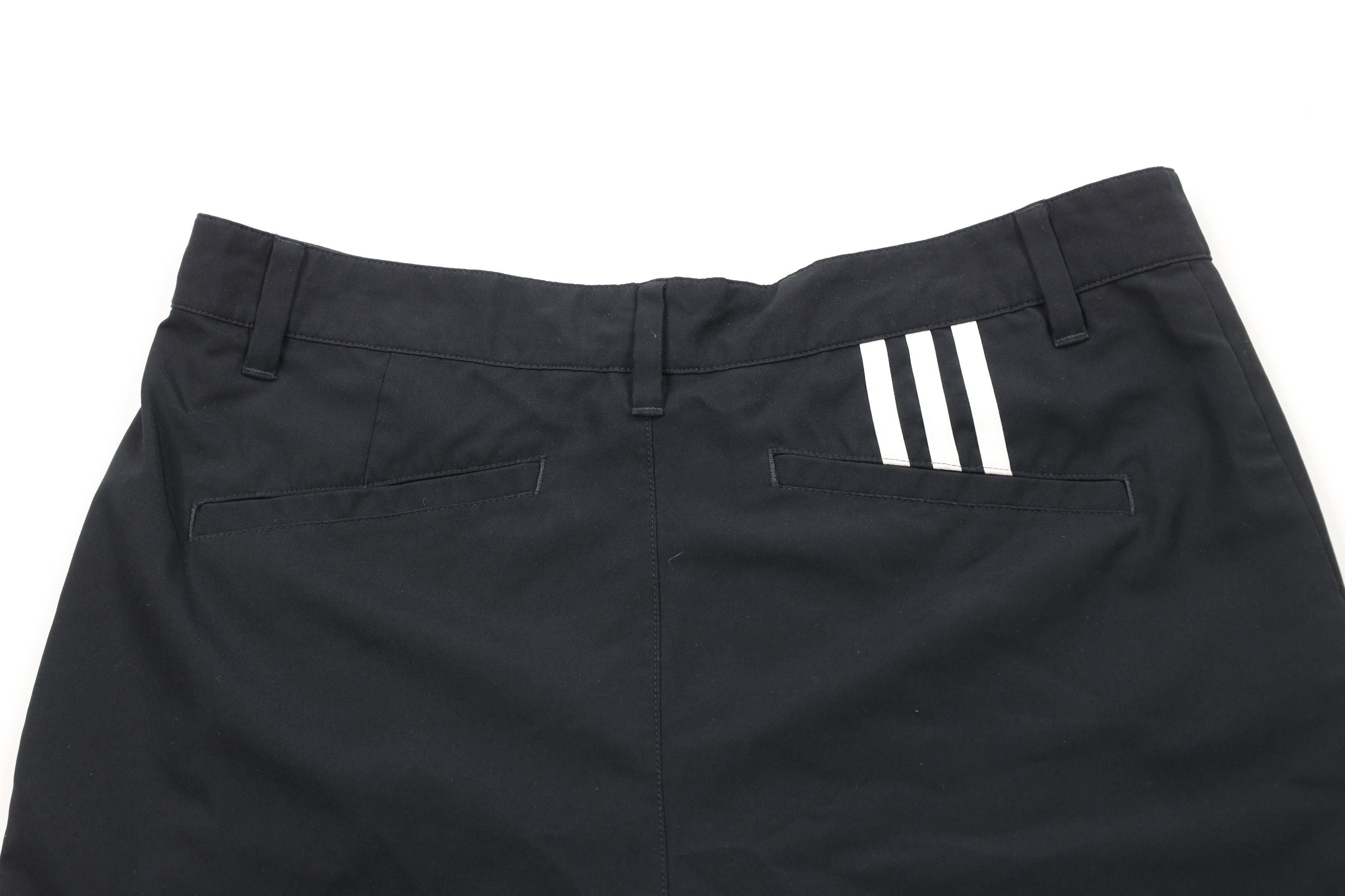 Adidas × Vintage Adidas Golf Flat Front Golfing Chino Shorts Black Polyester Size US 32 / EU 48 - 9 Thumbnail