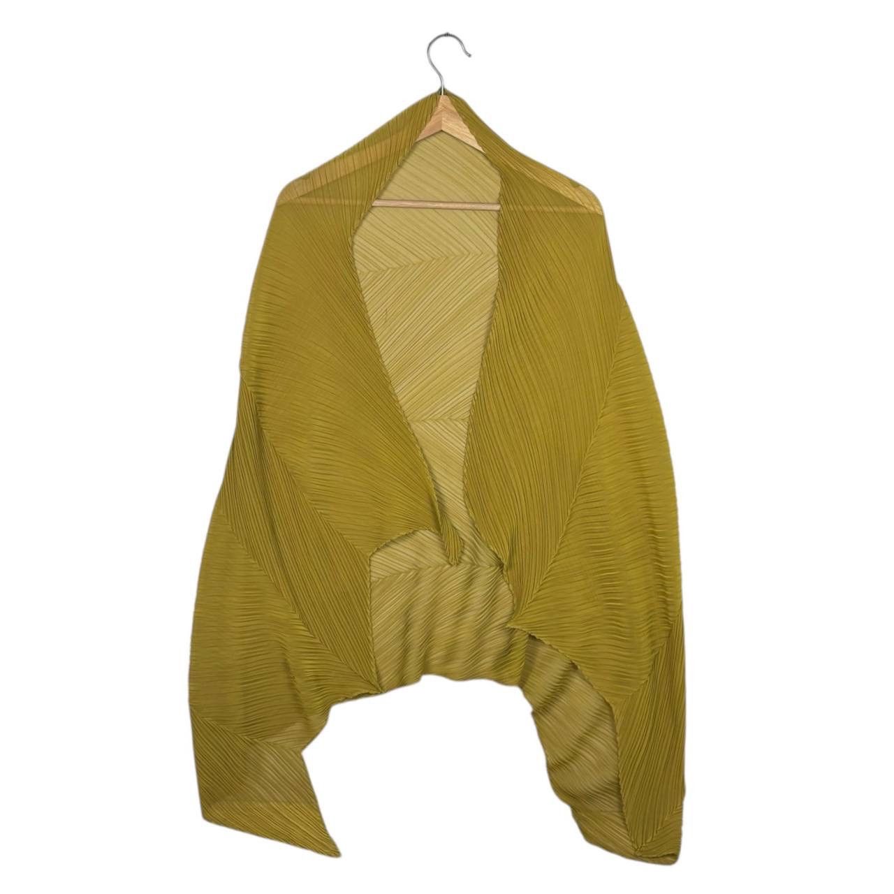 Pleats Please Issey Miyake Issey Miyake Pleats Please Mustard Yellow Cape Shawl OS Size ONE SIZE - 1 Thumbnail