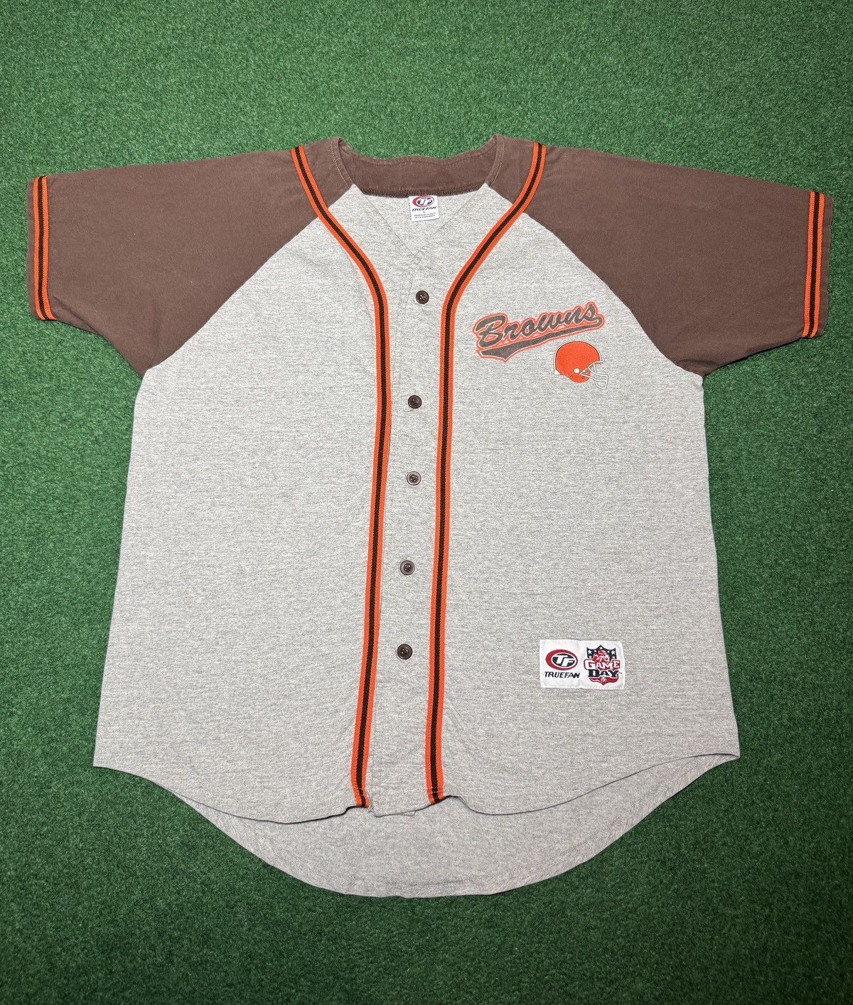 NFL Cleveland Browns Vintage Baseball Style Jersey Lrg Button Up Size US L / EU 52-54 / 3 - 1 Thumbnail