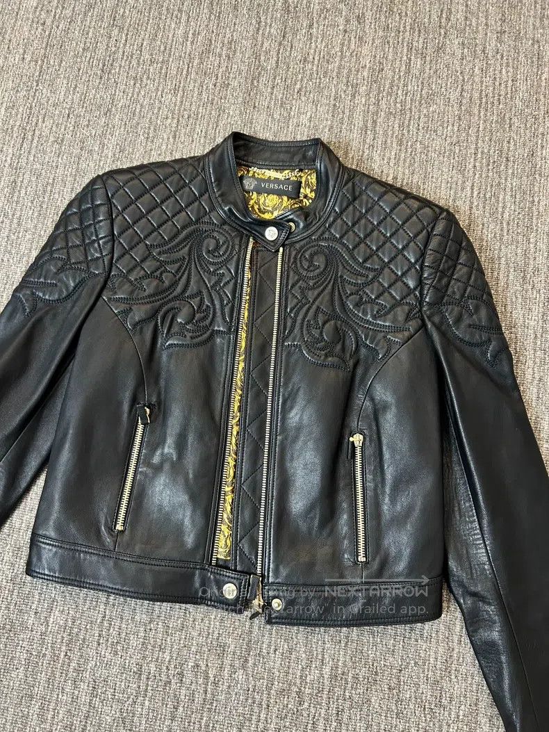 Versace Versace Leather coat Size US XS / EU 42 / 0 - 1 Thumbnail