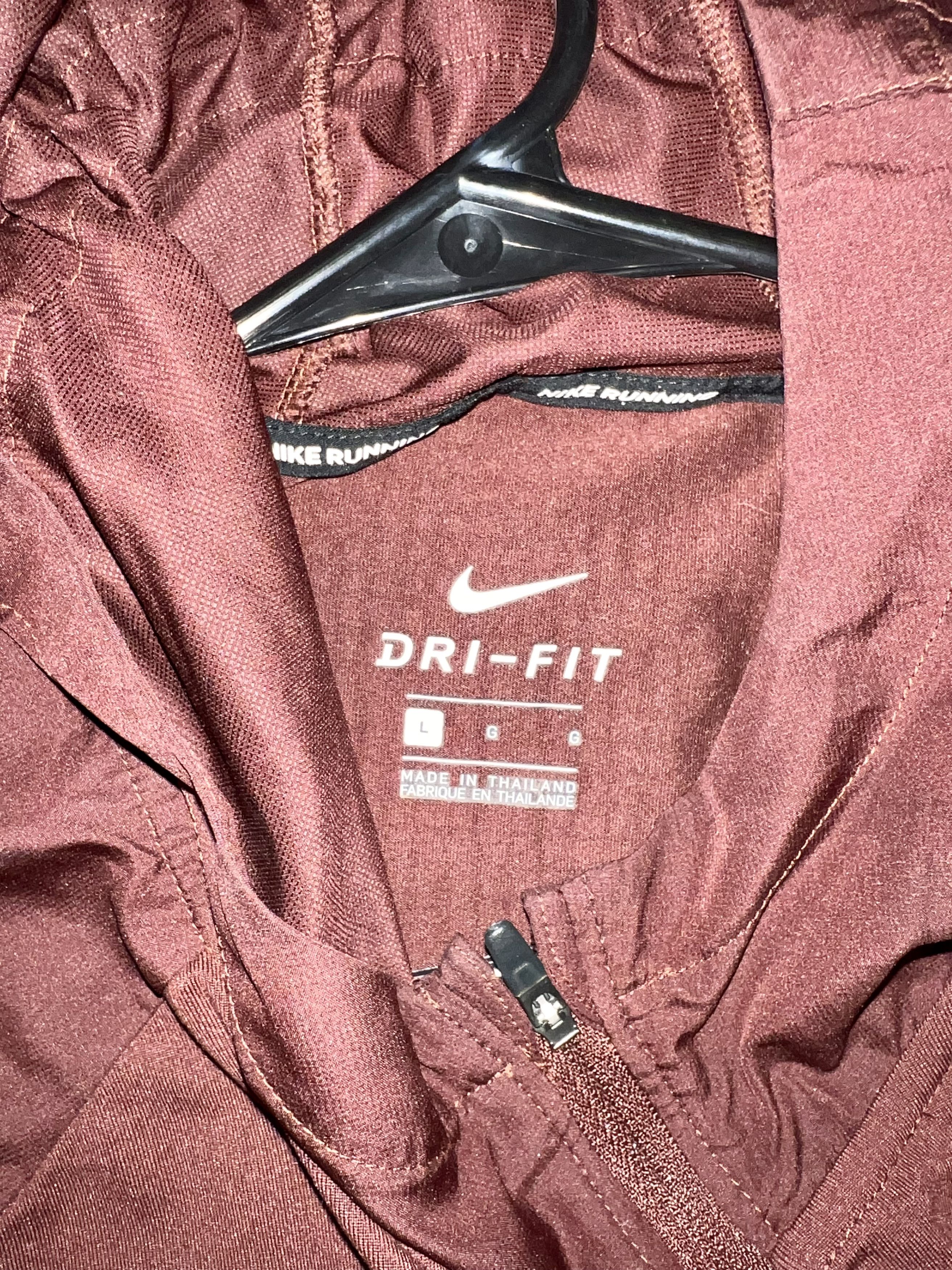 Nike Nike Air Max Running Lightweight Jacket Size US L / EU 52-54 / 3 - 5 Thumbnail