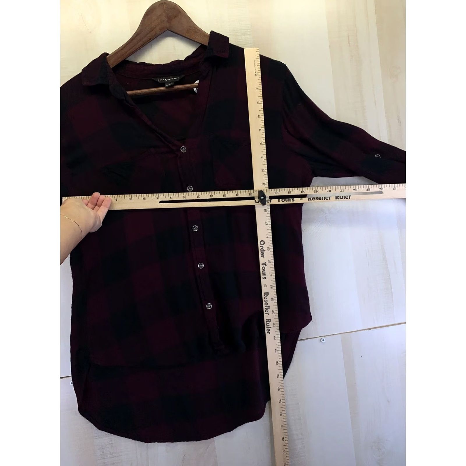 Vintage Rock & Republic Womens Purple Black Plaid Roll Sleeve Button-Up Shirt S-7155 Womens Short Sleeve? Size S / US 4 / IT 40 - 7 Thumbnail