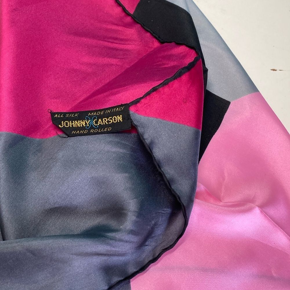 Vintage Johnny Carson Hand Rolled Silk Scarf Made in Italy Size ONE SIZE - 2 Thumbnail