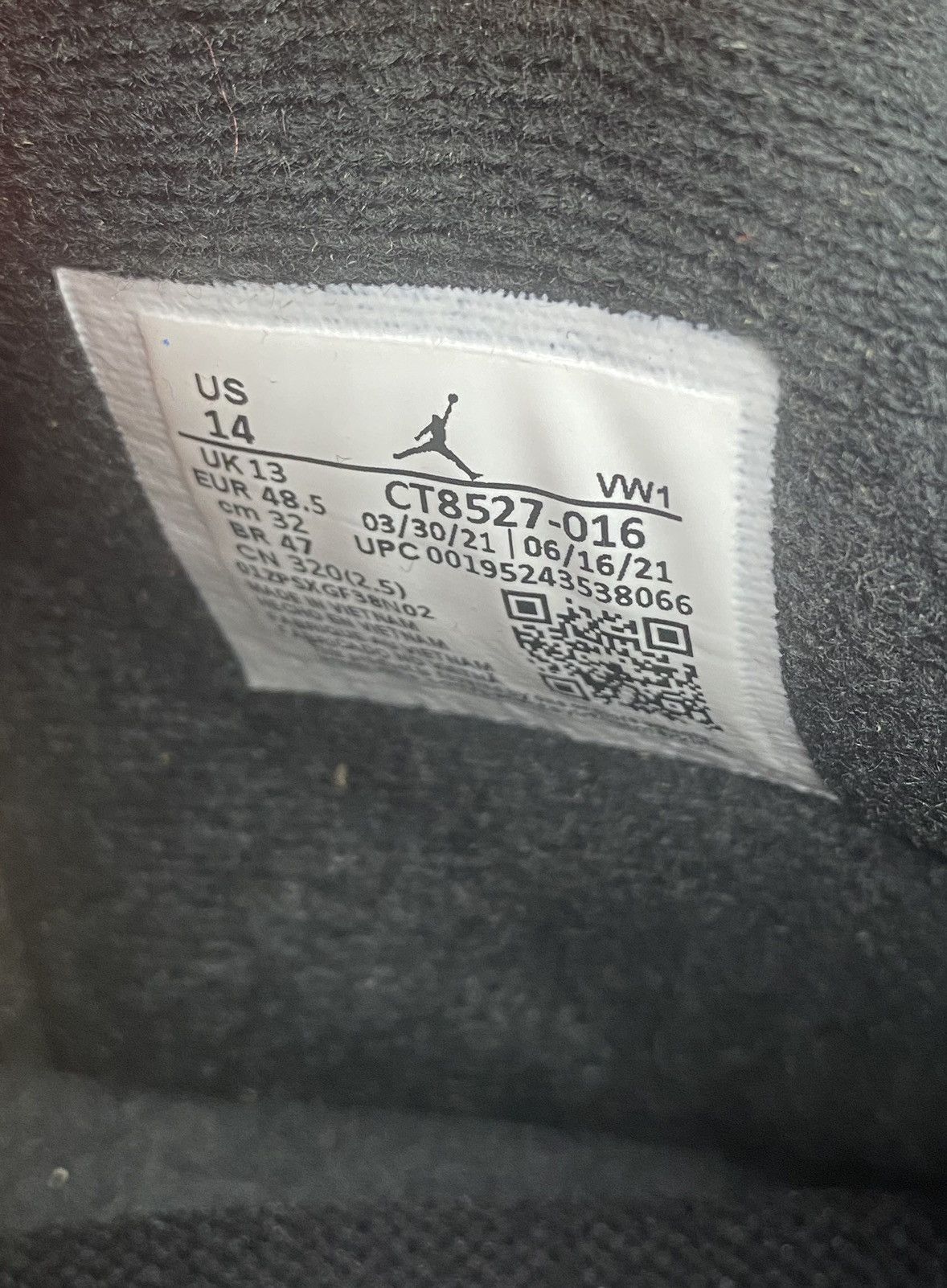 Jordan Brand Jordan 4 Red Thunder Size US 14 / EU 47 - 8 Thumbnail