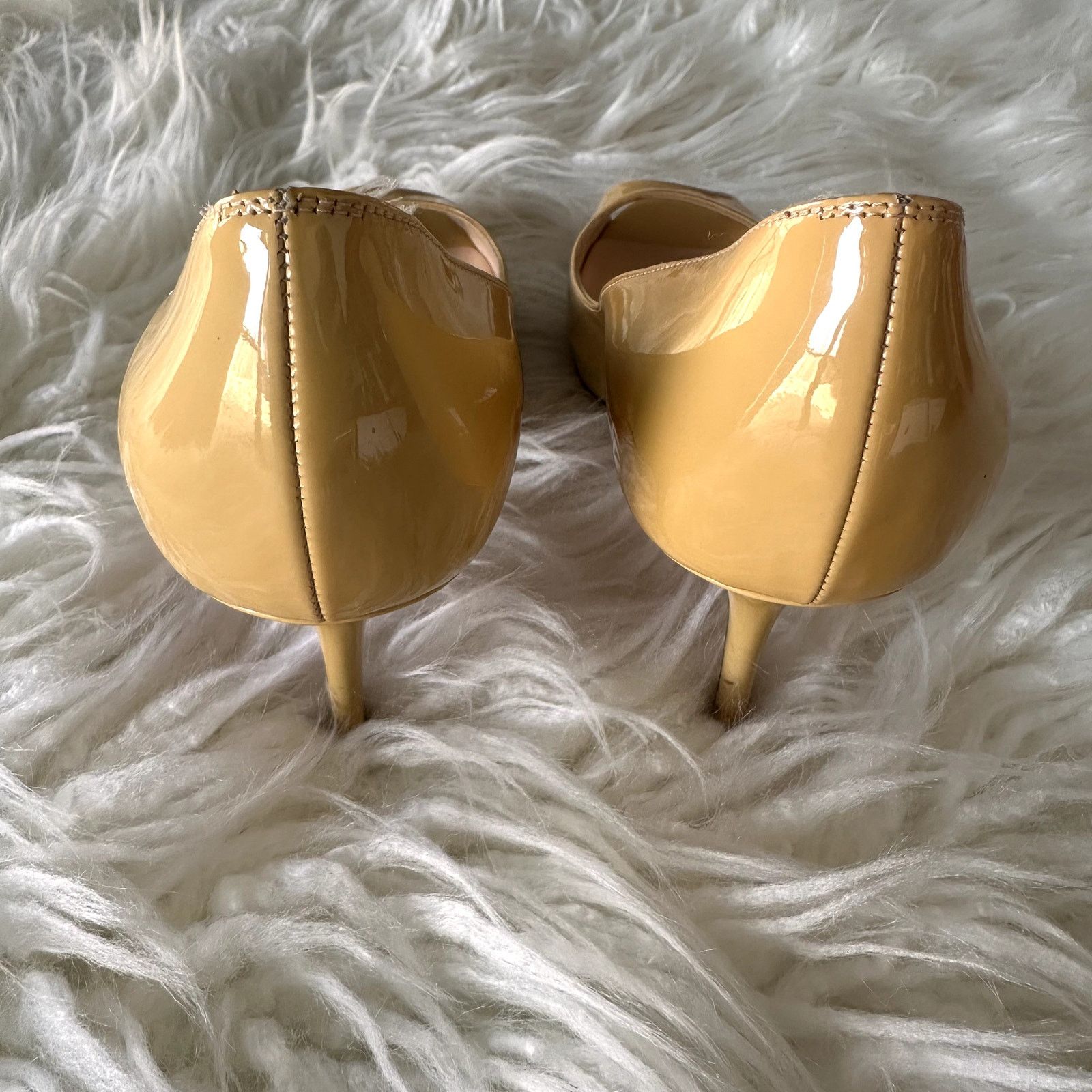 Christian Louboutin Beige Cream Yellow Christian Louboutin Heels Size 37 1/2 Size US 7.5 / IT 37.5 - 4 Thumbnail