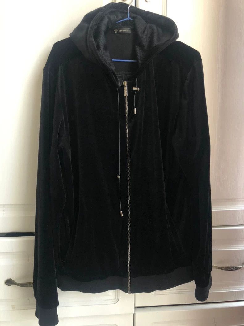 Versace Versace Men's Black Hoodie Size US L / EU 52-54 / 3 - 1 Thumbnail