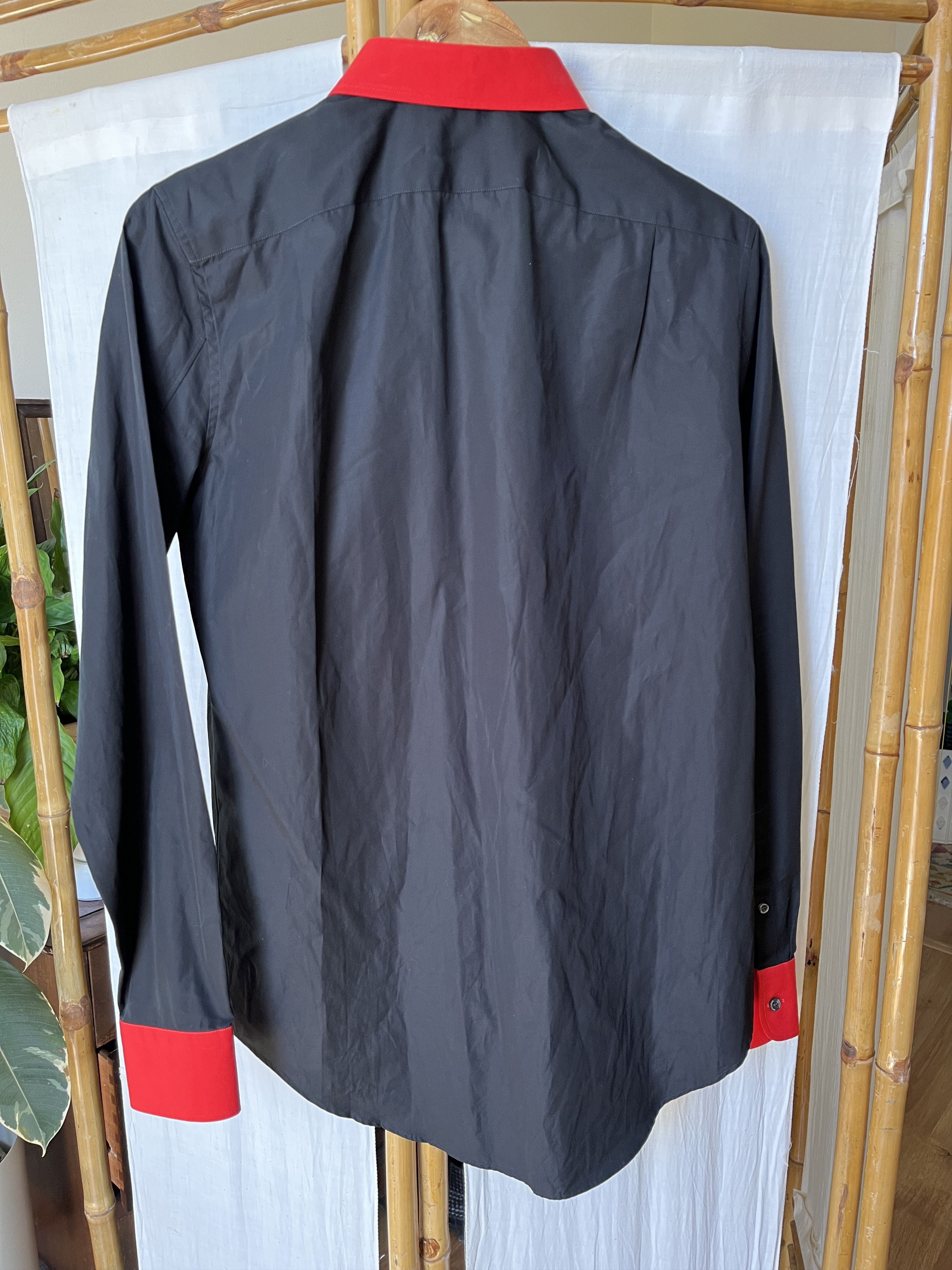Alexander McQueen Alexander McQueen Cotton Shirt. Small. Black & Red Size US XS / EU 42 / 0 - 2 Thumbnail