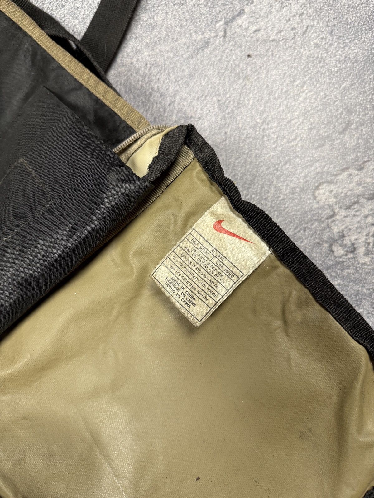 Nike × Vintage Vintage Nike Shoulder Bag Crossbody Messenger Size ONE SIZE - 15 Thumbnail