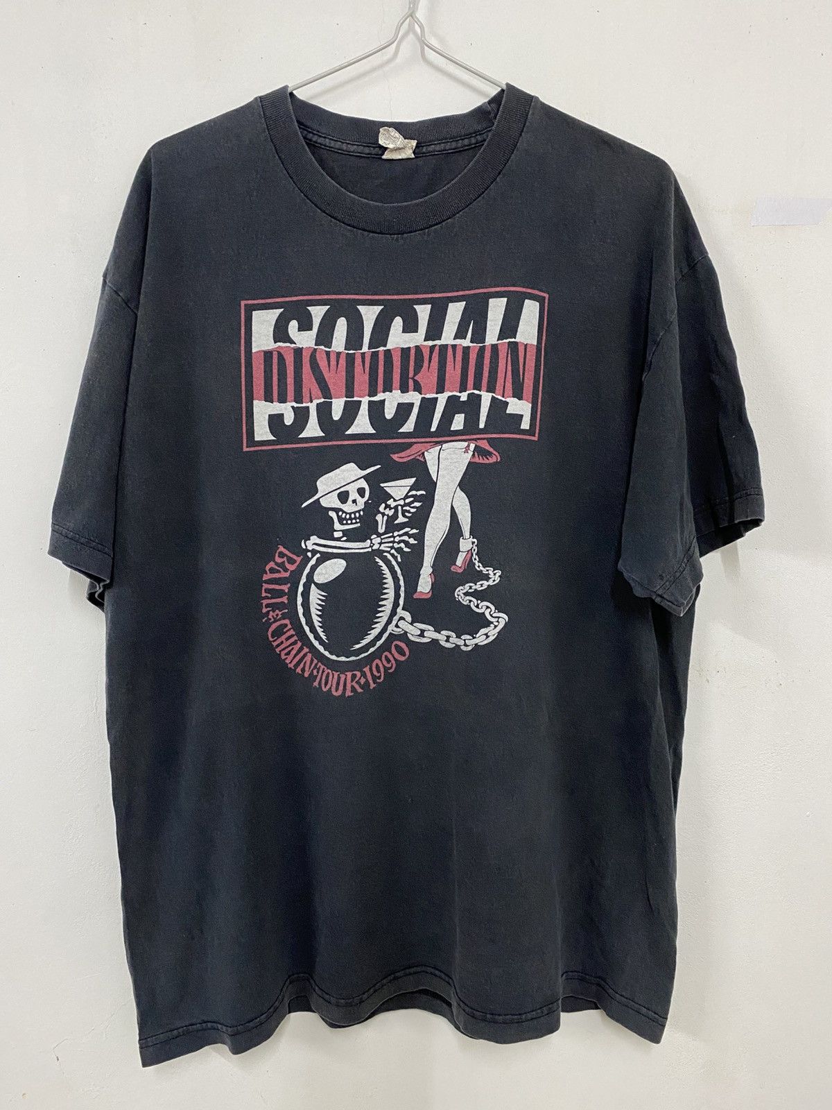 Band Tees VINTAGE SOCIAL DISTORTION BALL & CHAIN TOUR Size US XL / EU 56 / 4 - 1 Thumbnail