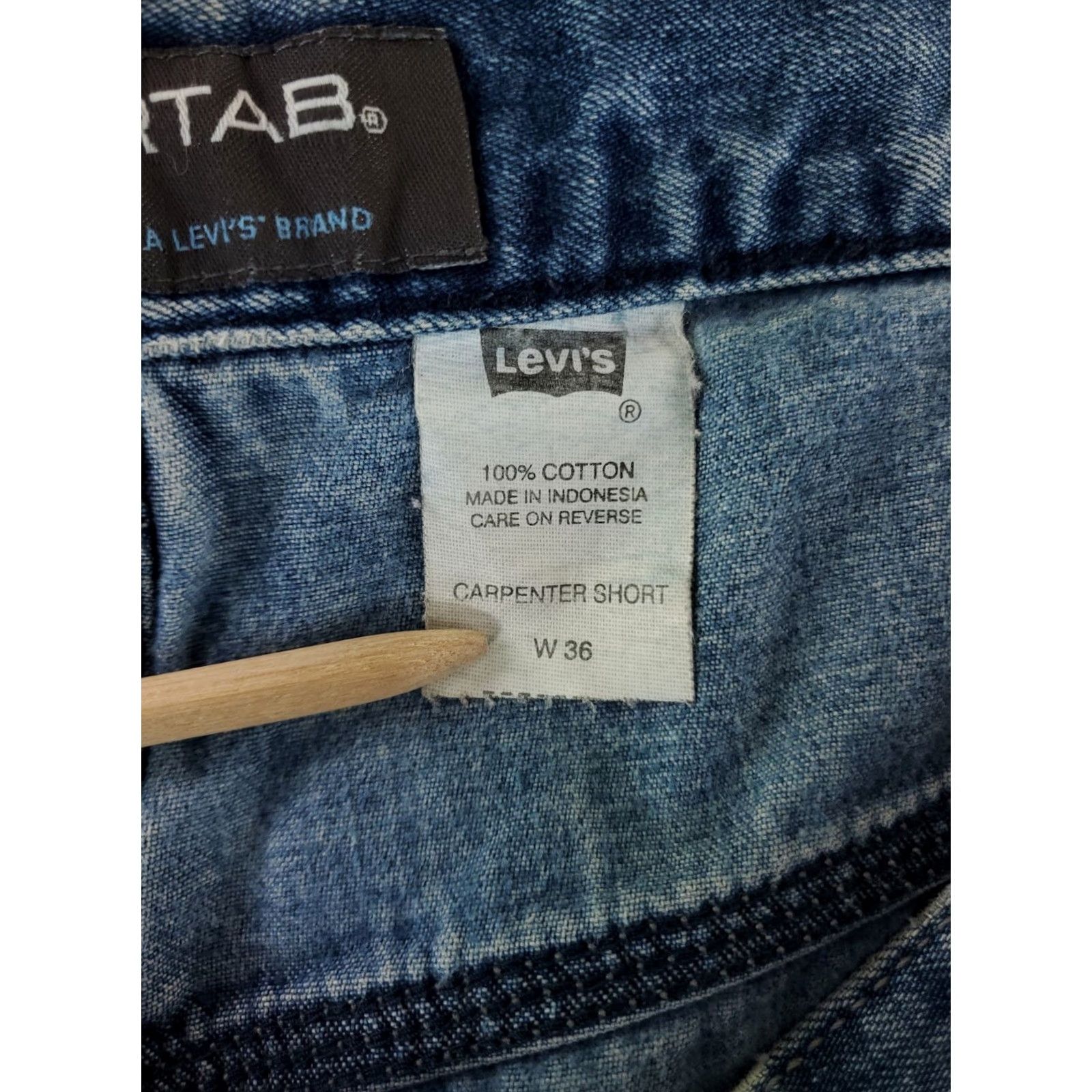 Levi's VINTAGE Levi's Silvertab Shorts VTG Y2K Carpenter Blue Mens 38 (38 Actual) Size US 38 / EU 54 - 4 Thumbnail
