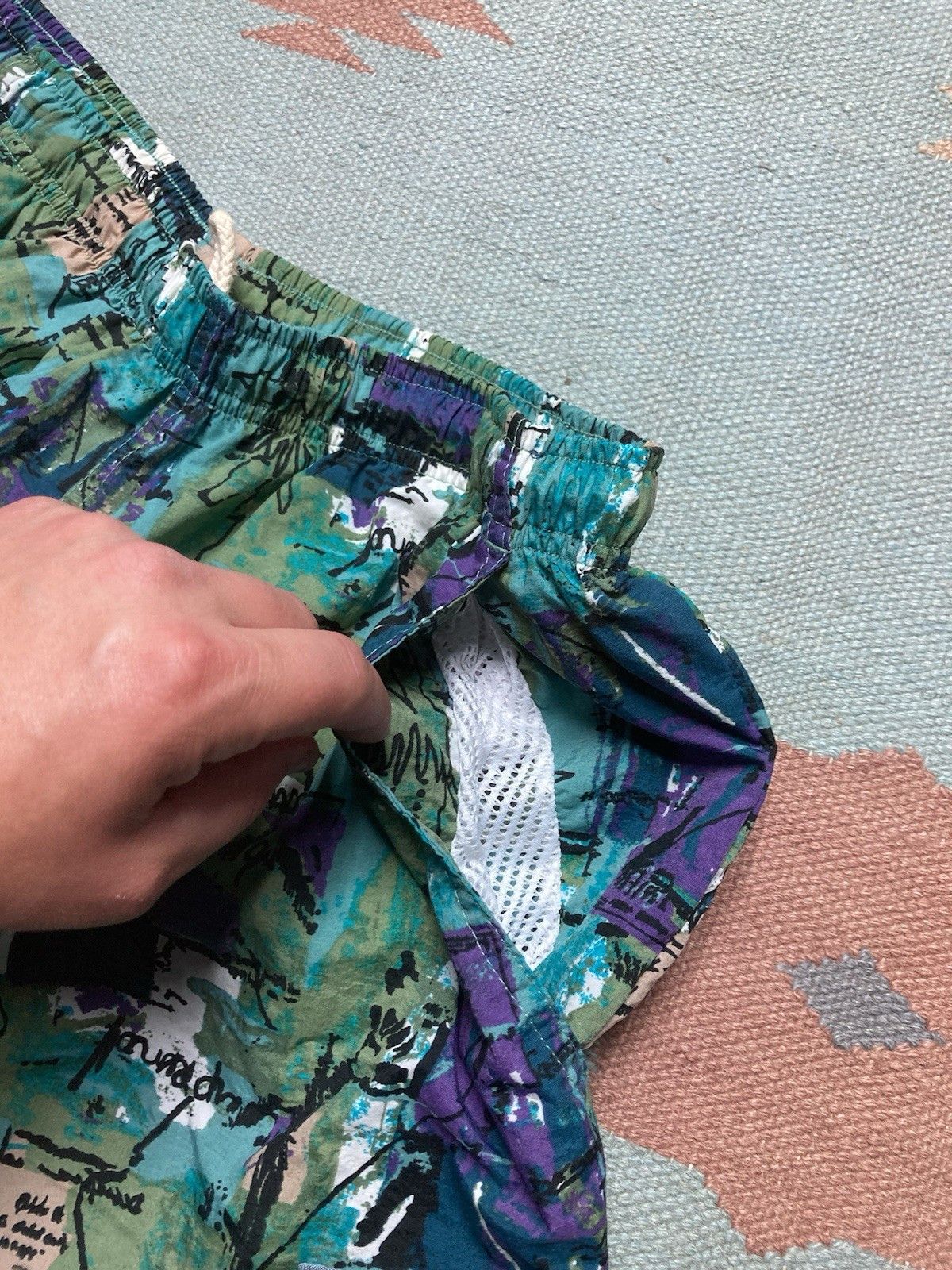 Vintage Swim shorts trunks killer loop abstract art over print large Size US 30 / EU 46 - 6 Thumbnail