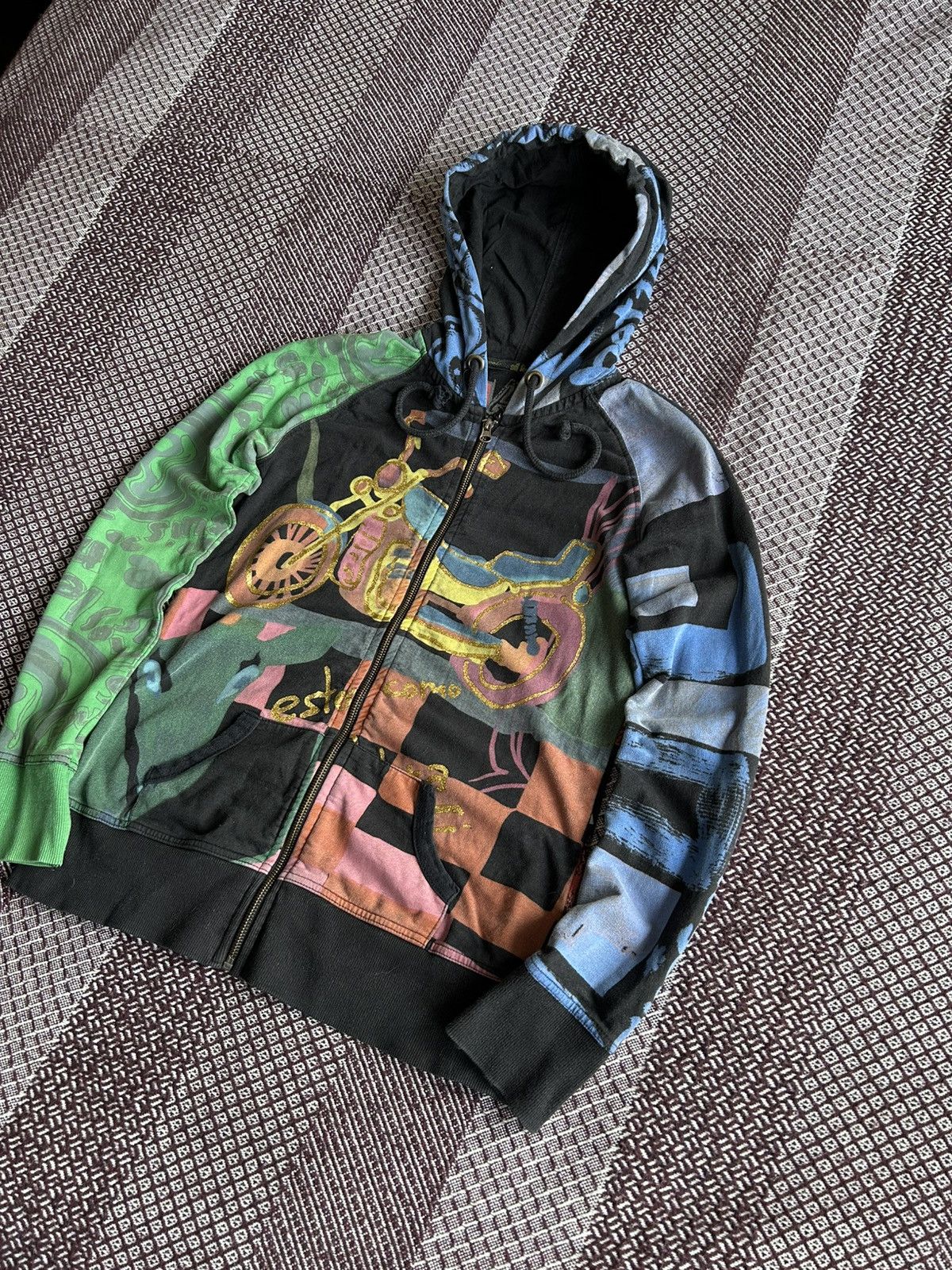 Japanese Brand × Vintage Vintage 90s Art Zip Up Hoodie Streetwear Size S Size S / US 4 / IT 40 - 2 Thumbnail