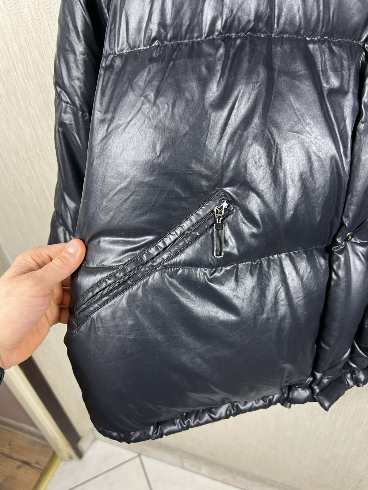 Moncler Vintage Moncler Grenoble goose down jacket arm logo puffer Size US L / EU 52-54 / 3 - 11 Thumbnail