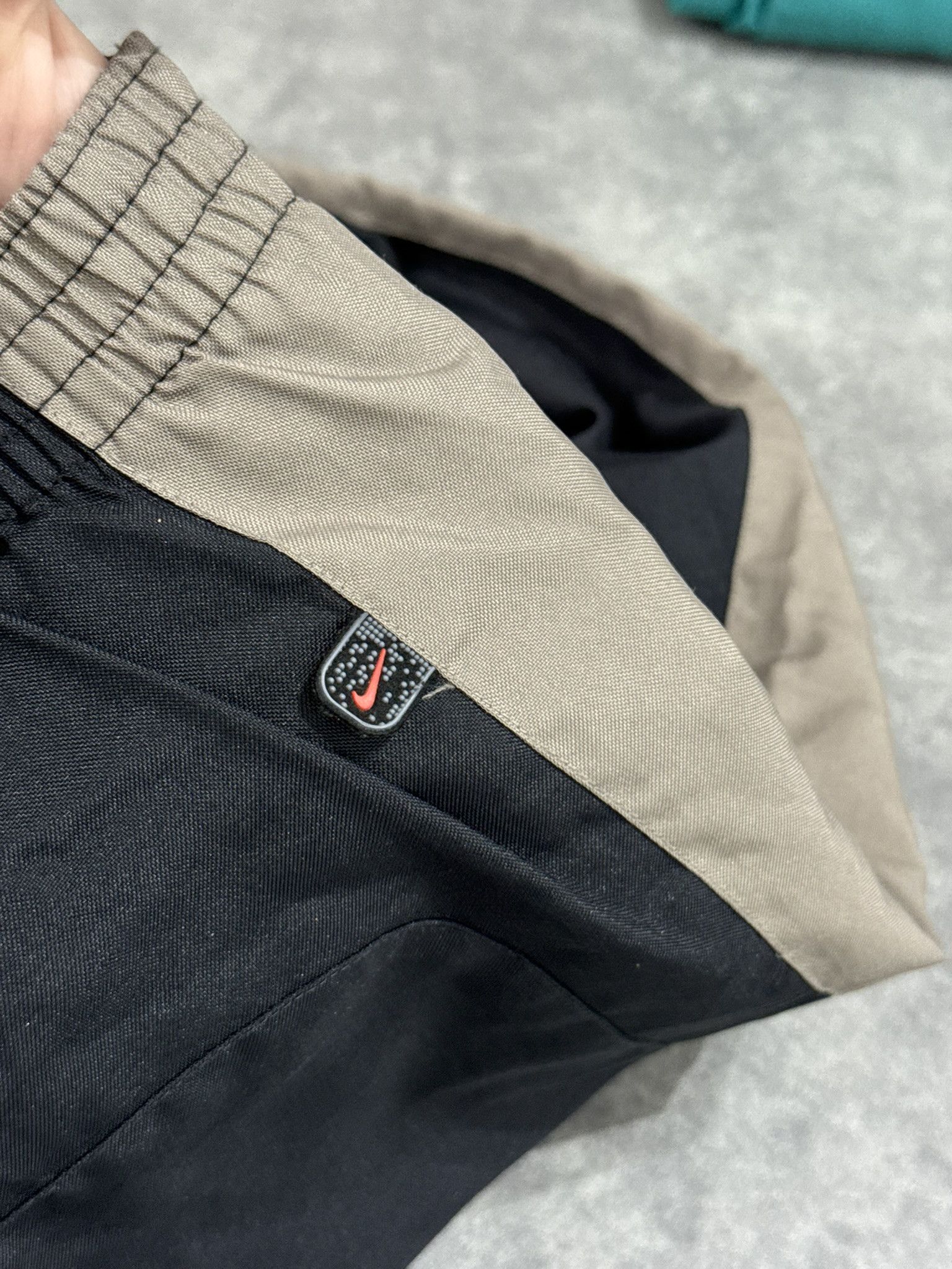 Nike Vintage Nike Side Stripe Track Pants - Black/Tan Size US 34 / EU 50 - 10 Thumbnail
