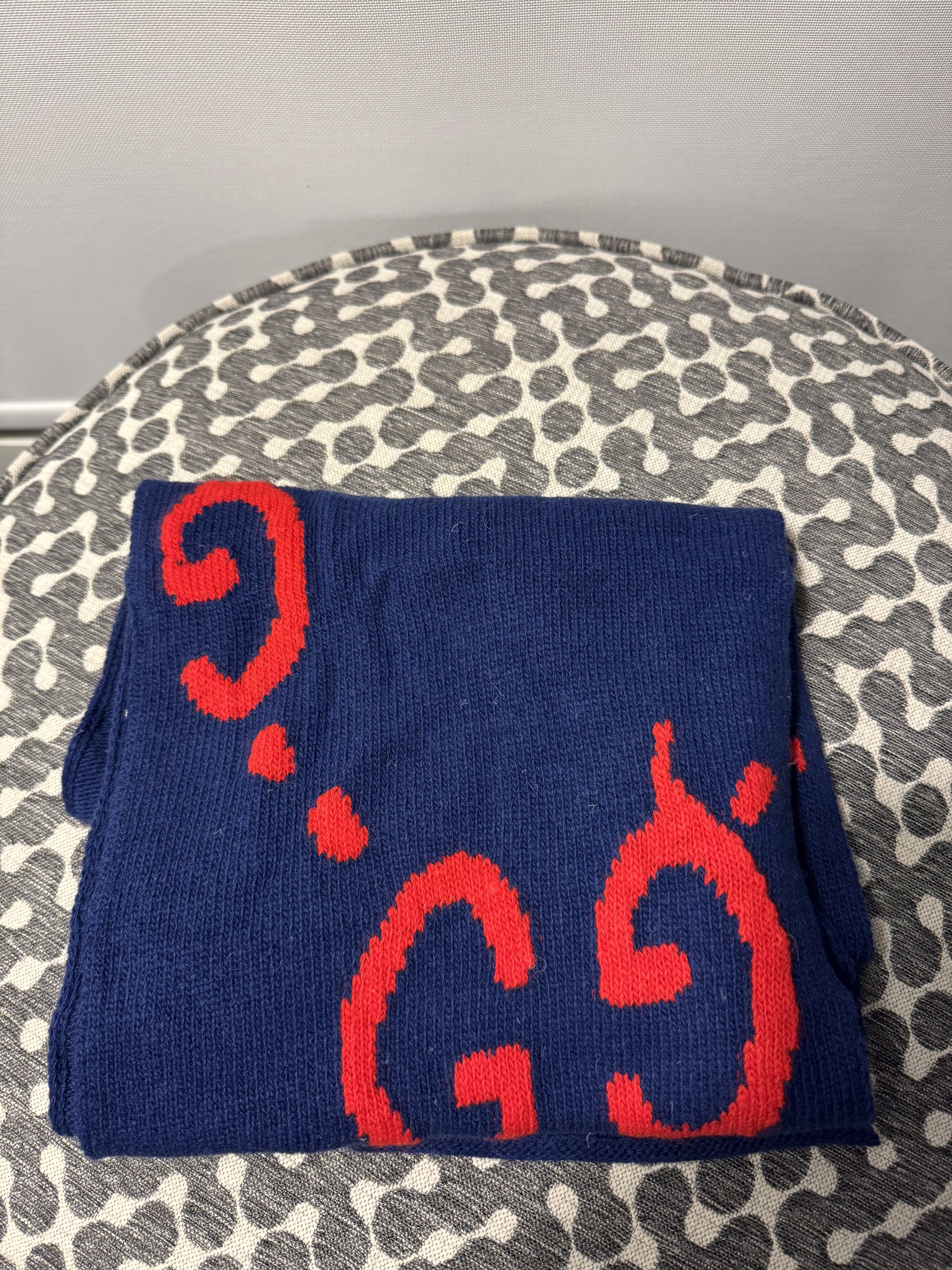Gucci Gucci Blue Scarf with Red GG Logo Size ONE SIZE - 3 Thumbnail