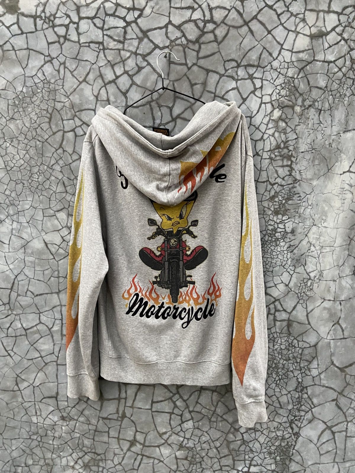 Japanese Brand × Vintage Vintage 90s Lowblow Knuckle X Looney Tunes Flame Zip Hoodie Size US L / EU 52-54 / 3 - 2 Thumbnail