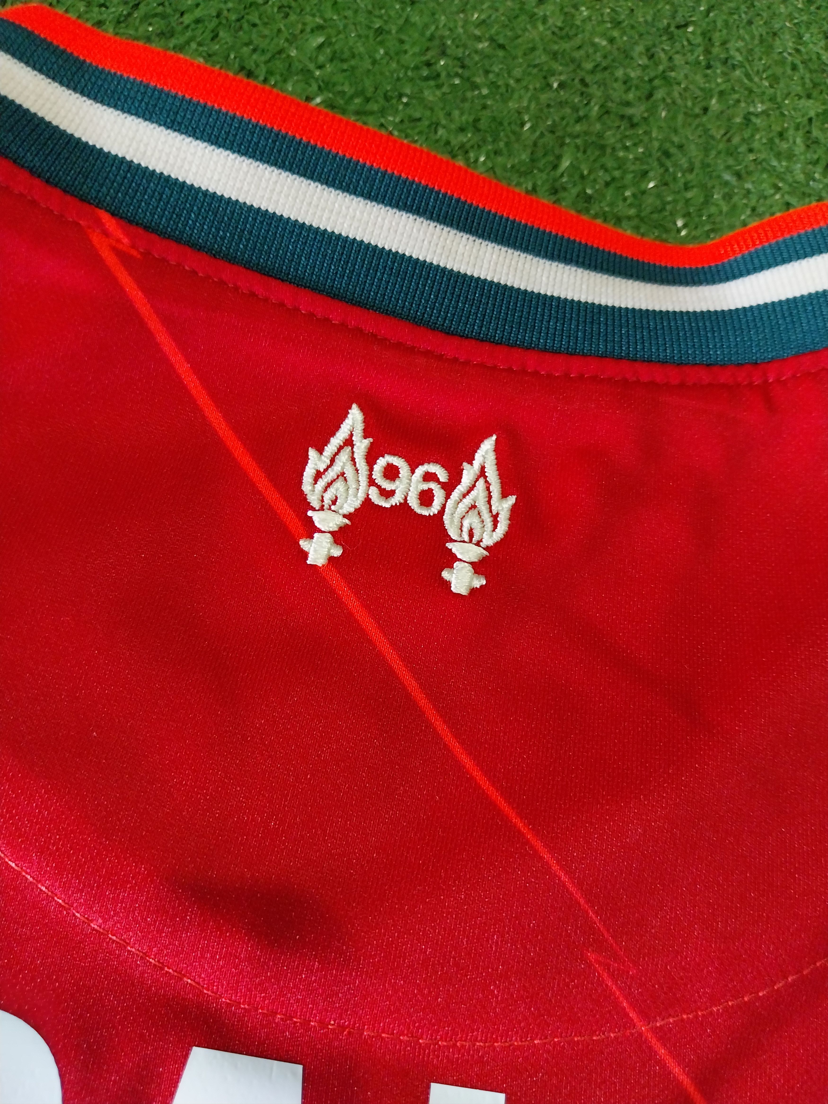 Nike Liverpool home 2021/2022 mo salah jersey football Size US L / EU 52-54 / 3 - 10 Thumbnail