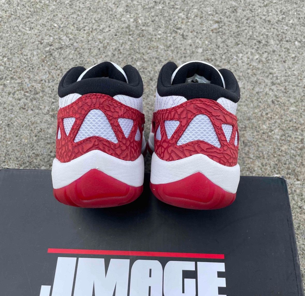 Jordan Brand Size 8.5-Jordan 11 Low IE Gym Red lighlty worn No box Size US 8.5 / EU 41-42 - 4 Thumbnail