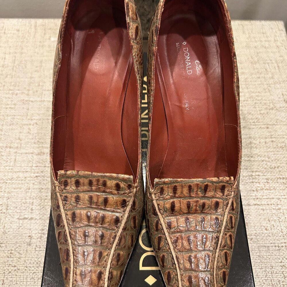 Donald Pliner Donald J Pliner Couture Alligator embossed Leather Pump Size US 9 / IT 39 - 4 Thumbnail