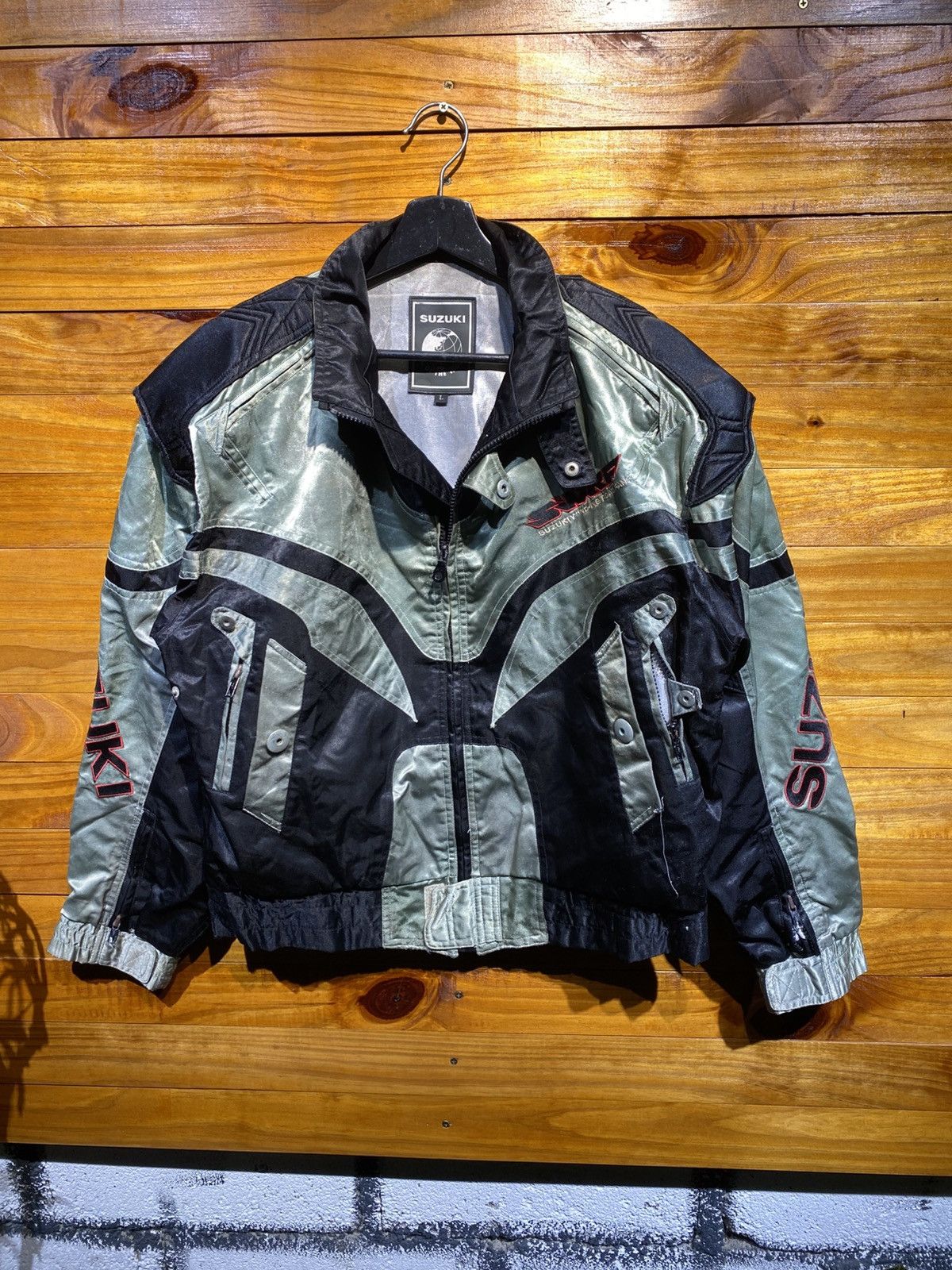 Japanese Brand Vintage Suzuki Team Motorcycle Riding Black Metallic Green Size US L / EU 52-54 / 3 - 10 Thumbnail