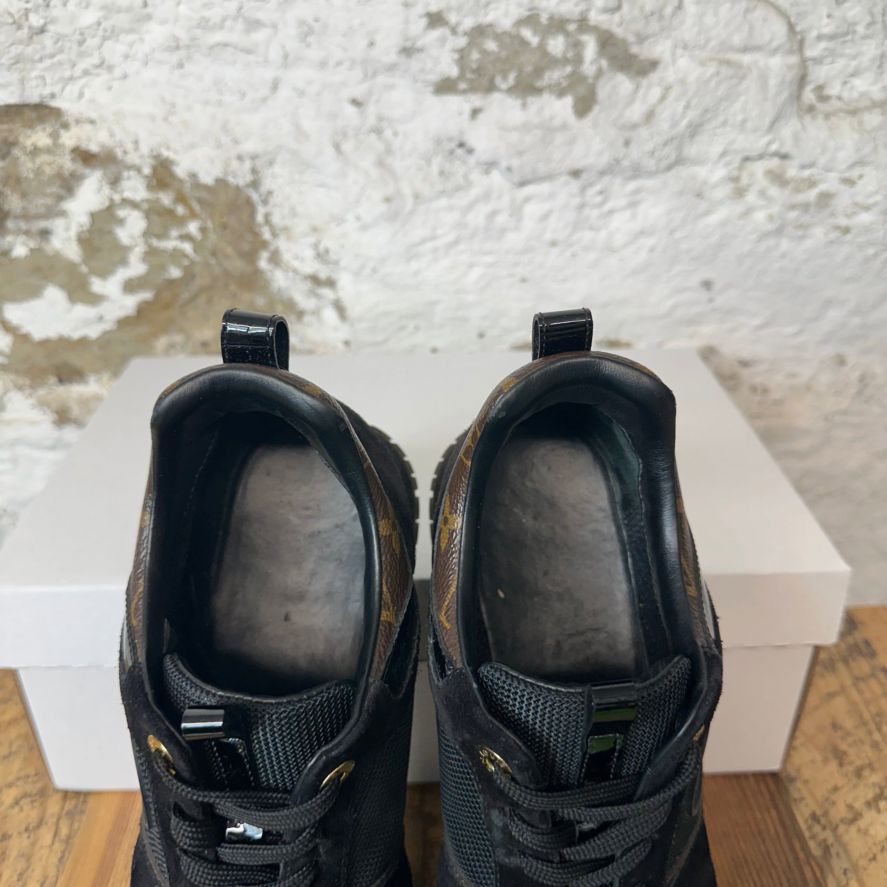 Louis Vuitton Louis Vuitton Black Brown Monogram Runaway Sneaker Sz 6 (38) Size US 6 / EU 39 - 4 Thumbnail
