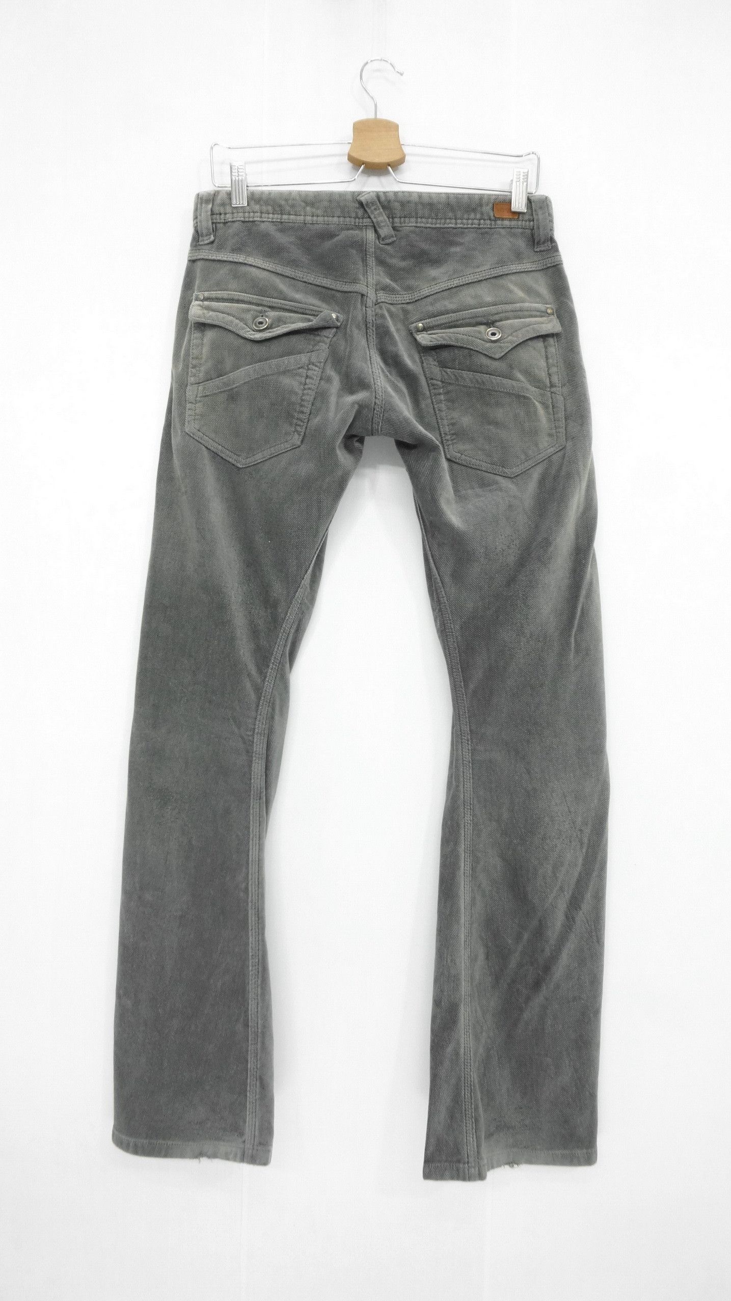 Nicole Club NICOLE CLUB FOR MEN Vintage Lowrise Faded Twisted Leg Pants Size US 29 - 2 Thumbnail