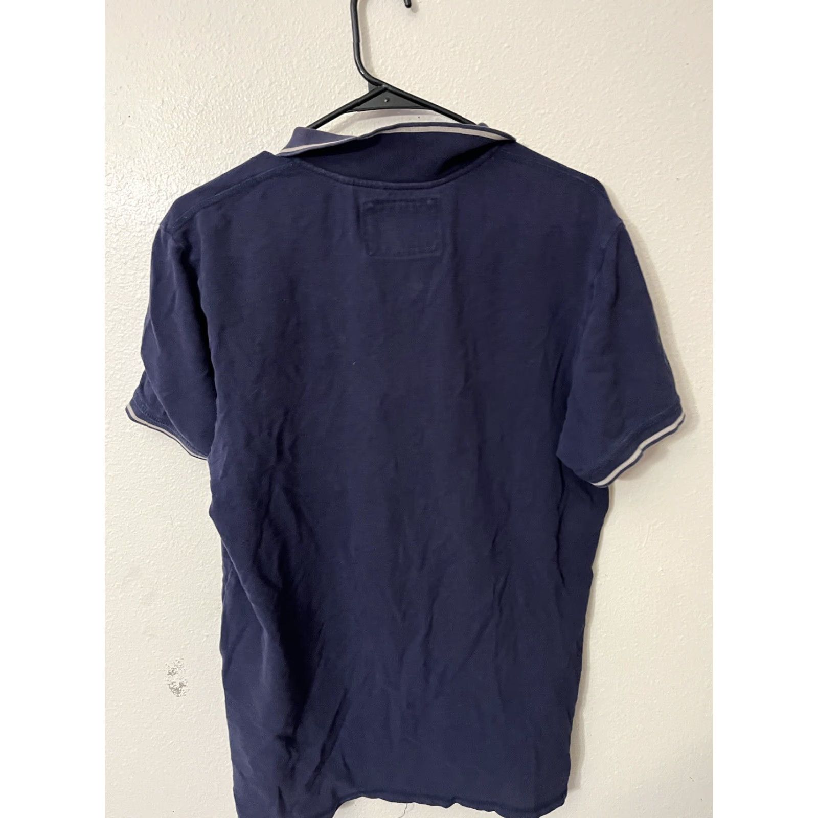 Guess GUESS Polo Shirt Mens XL Blue Short Sleeve Cotton Logo Casual Polo Shirt, Classic Brand, Regular Fit, Collared, Navy/Blue Size US XL / EU 56 / 4 - 3 Thumbnail