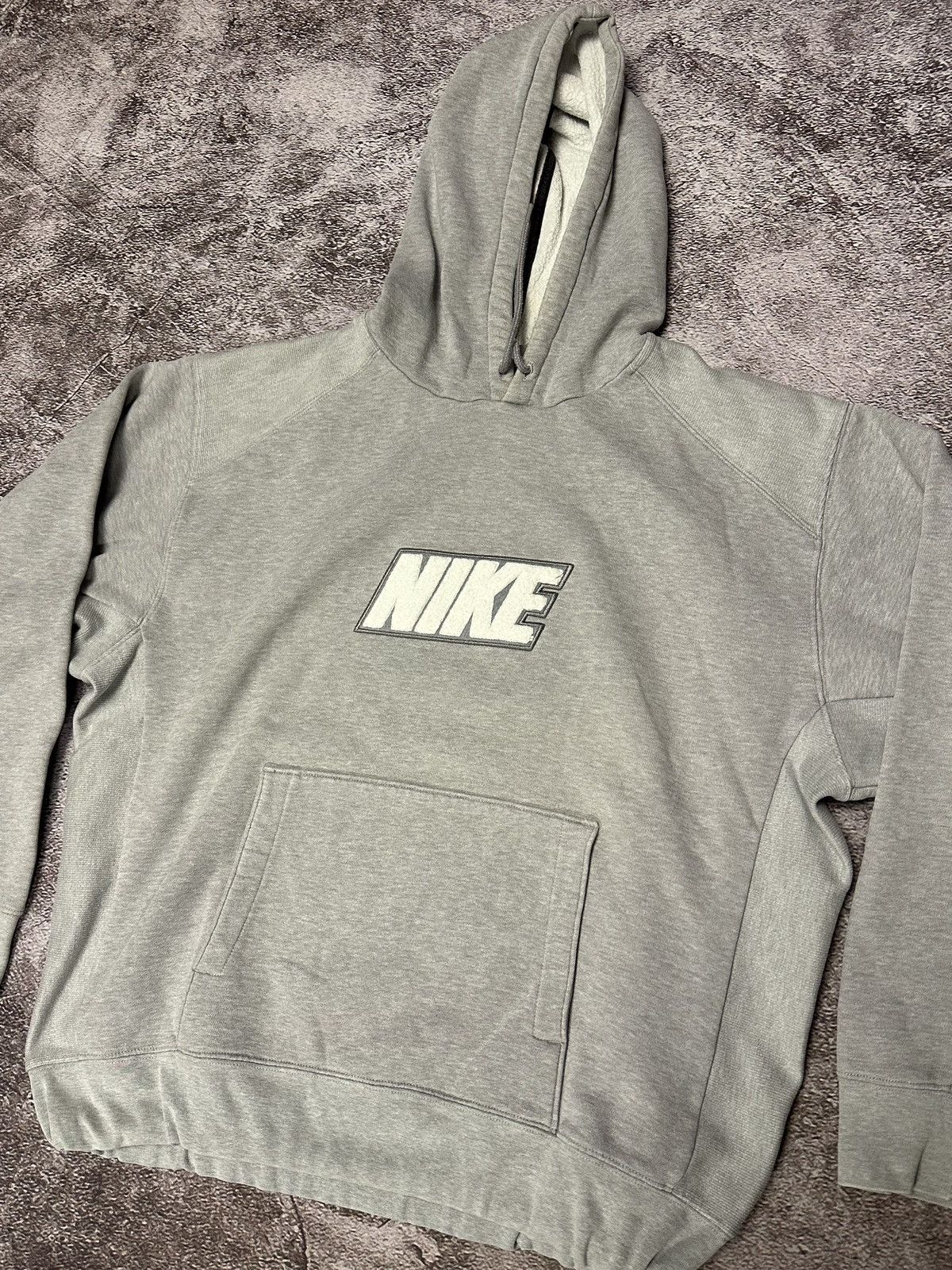 Nike Nike Vintage Sweatshirt Big logo Boxy grey Japanese Y2K Size US L / EU 52-54 / 3 - 3 Thumbnail