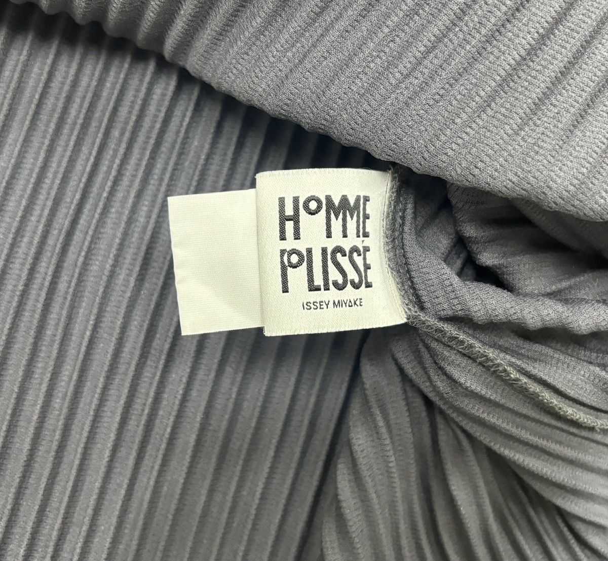 Issey Miyake Issey Miyake Homme Plisse jk106 Hoodie Size US L / EU 52-54 / 3 - 5 Thumbnail