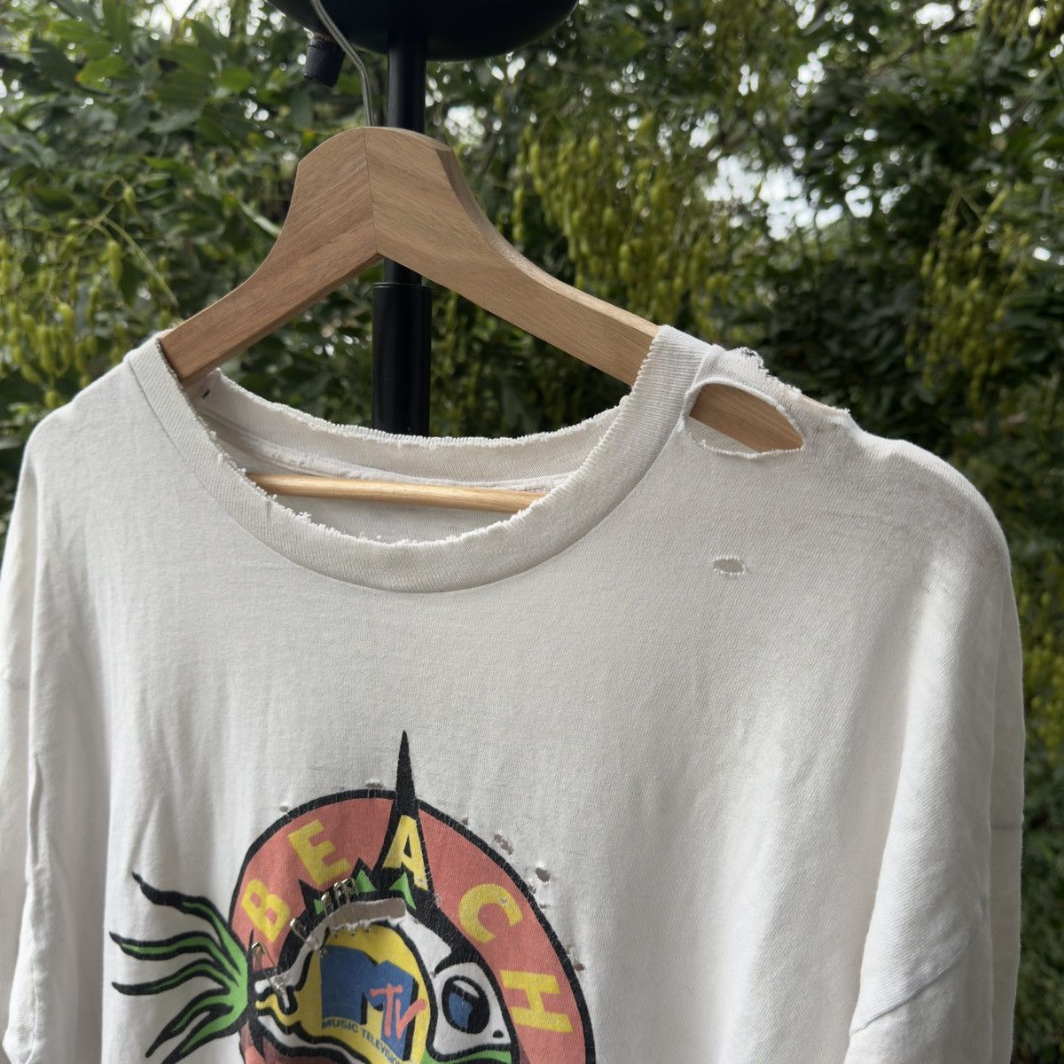 Vintage MTV Beach Thrashed Faded Distressed Shirt ERD Grunge Size US XL / EU 56 / 4 - 4 Thumbnail