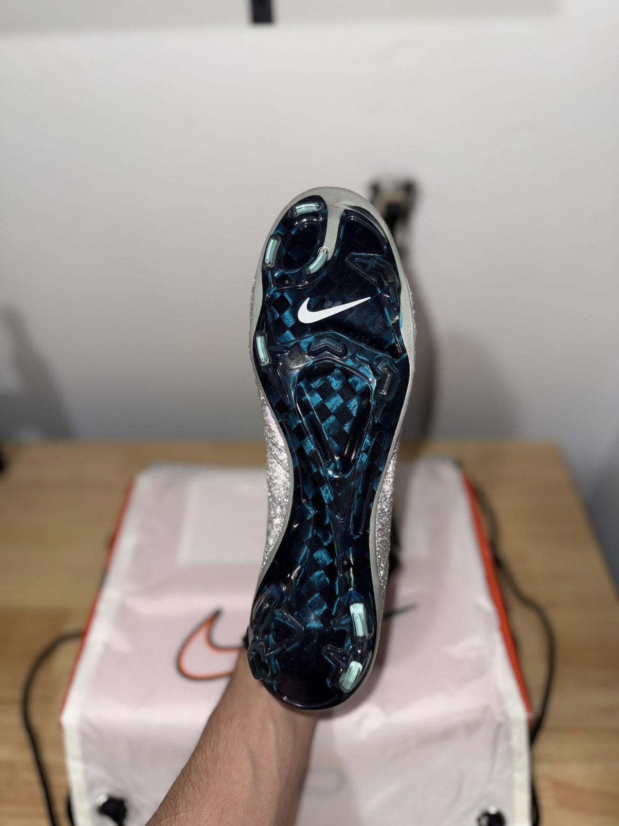 Nike Nike Mercurial Superfly IV CR7 Silverware - FG Size US 10.5 / EU 43-44 - 12 Thumbnail