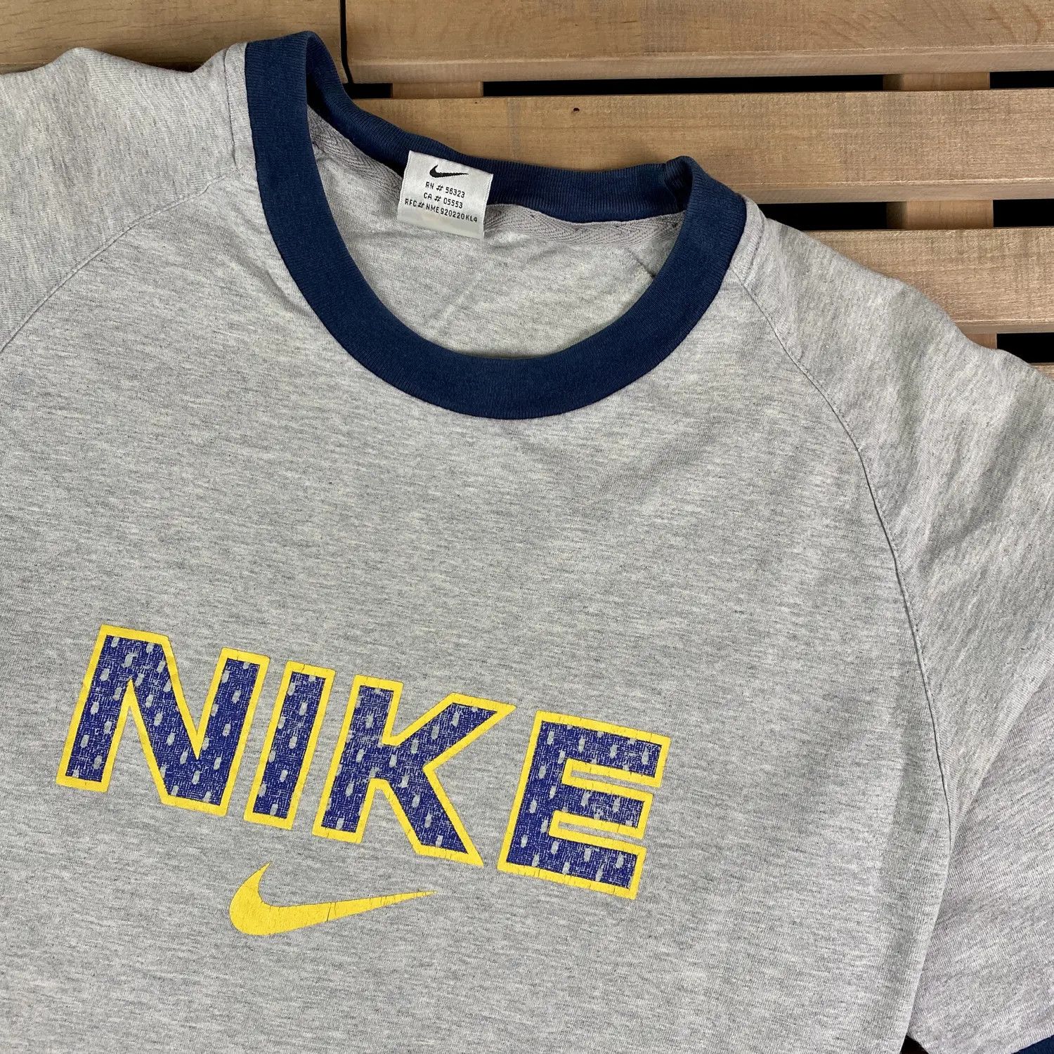 Nike × Vintage Mens Vintage T Shirt Nike Big Logo Size XL Size US XL / EU 56 / 4 - 2 Thumbnail