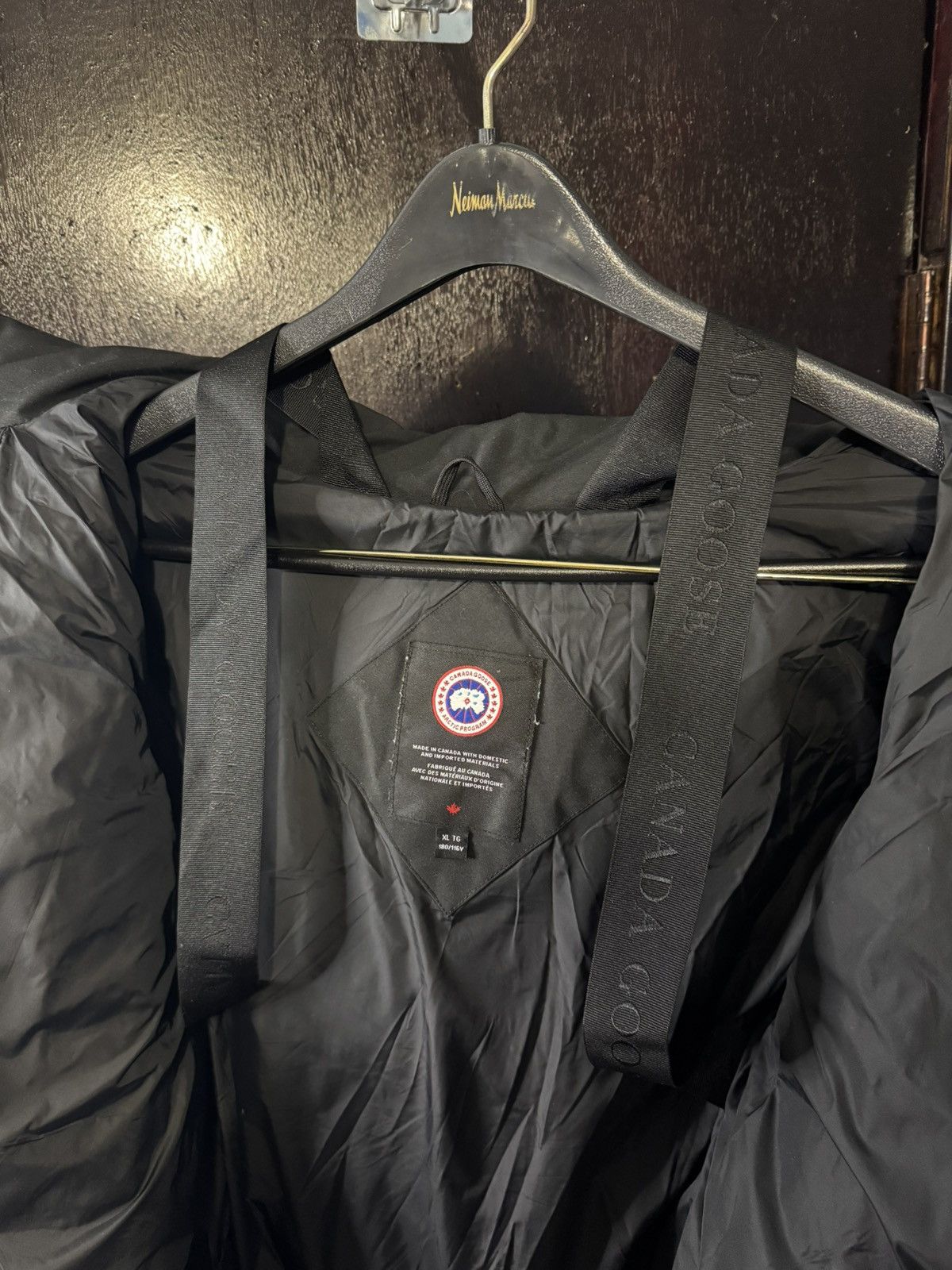 Canada Goose Canada Goose Men's MacMillan Down Parka Size US XL / EU 56 / 4 - 4 Thumbnail