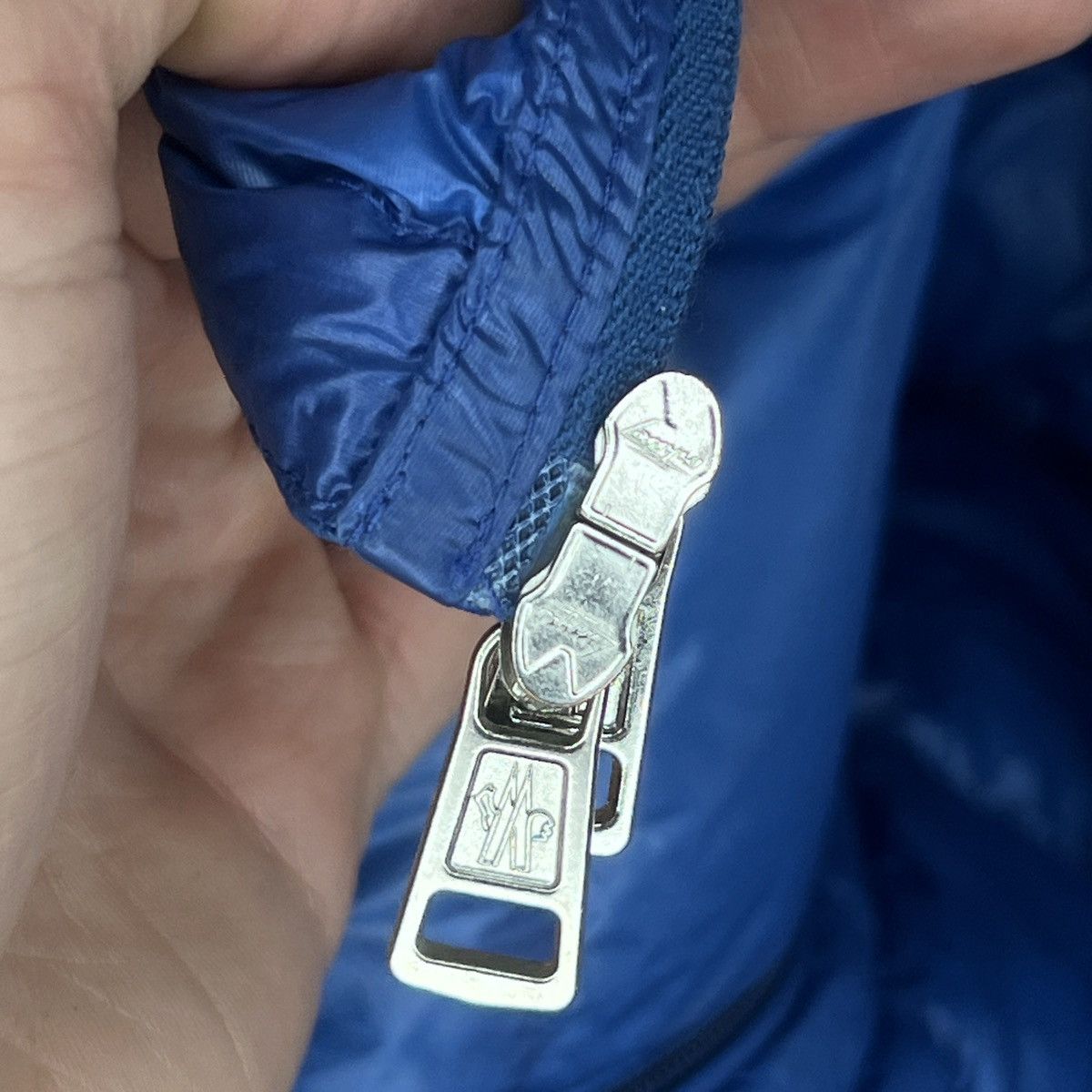 Moncler Moncler Puffer Goose Down Jacket Nylon Royal Blue Size US M / EU 48-50 / 2 - 12 Thumbnail