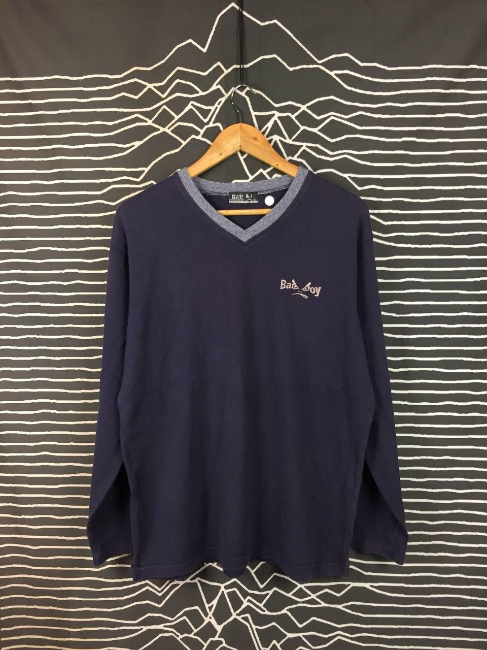 Vintage Vtg 90s Bad Boy Skate MMA Aesthetic V-Neck Long Sleeve Tee Size US L / EU 52-54 / 3 - 2 Thumbnail