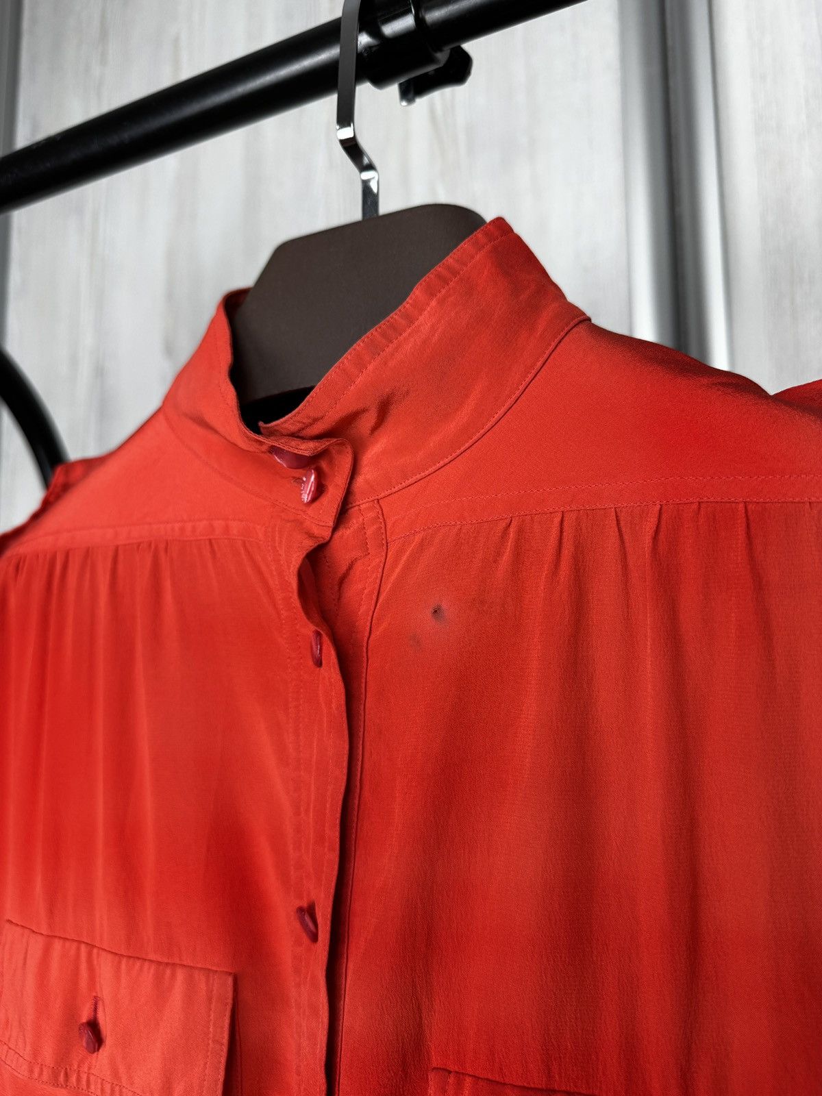 Celine Celine vintage 80s Red Silk Luxury 2 pockets blouse size 38 Size S / US 4 / IT 40 - 5 Thumbnail