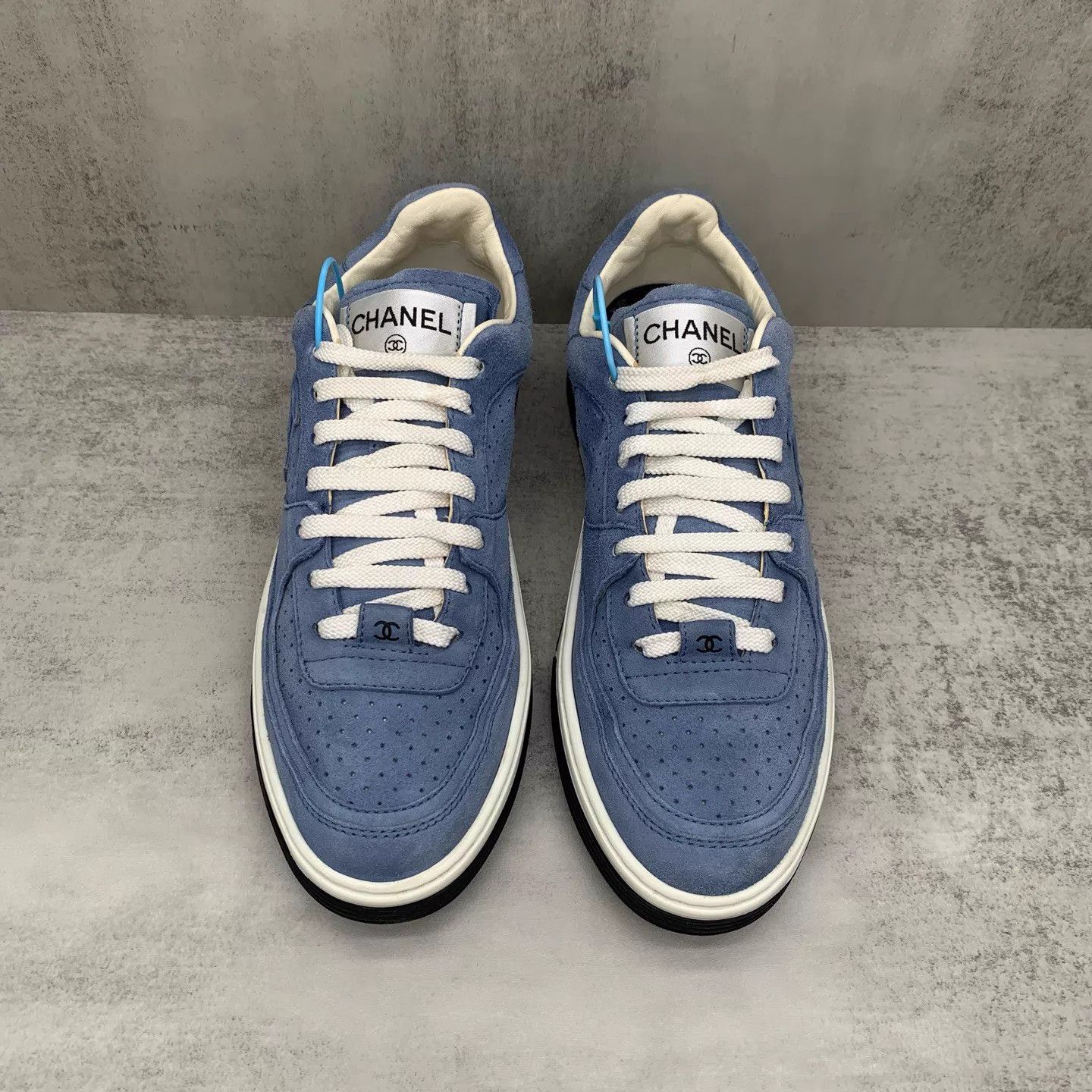 Chanel Chanel Mist Blue Suede Sneakers 38 98 New JZ1556 Size US 7.5 / IT 37.5 - 4 Thumbnail
