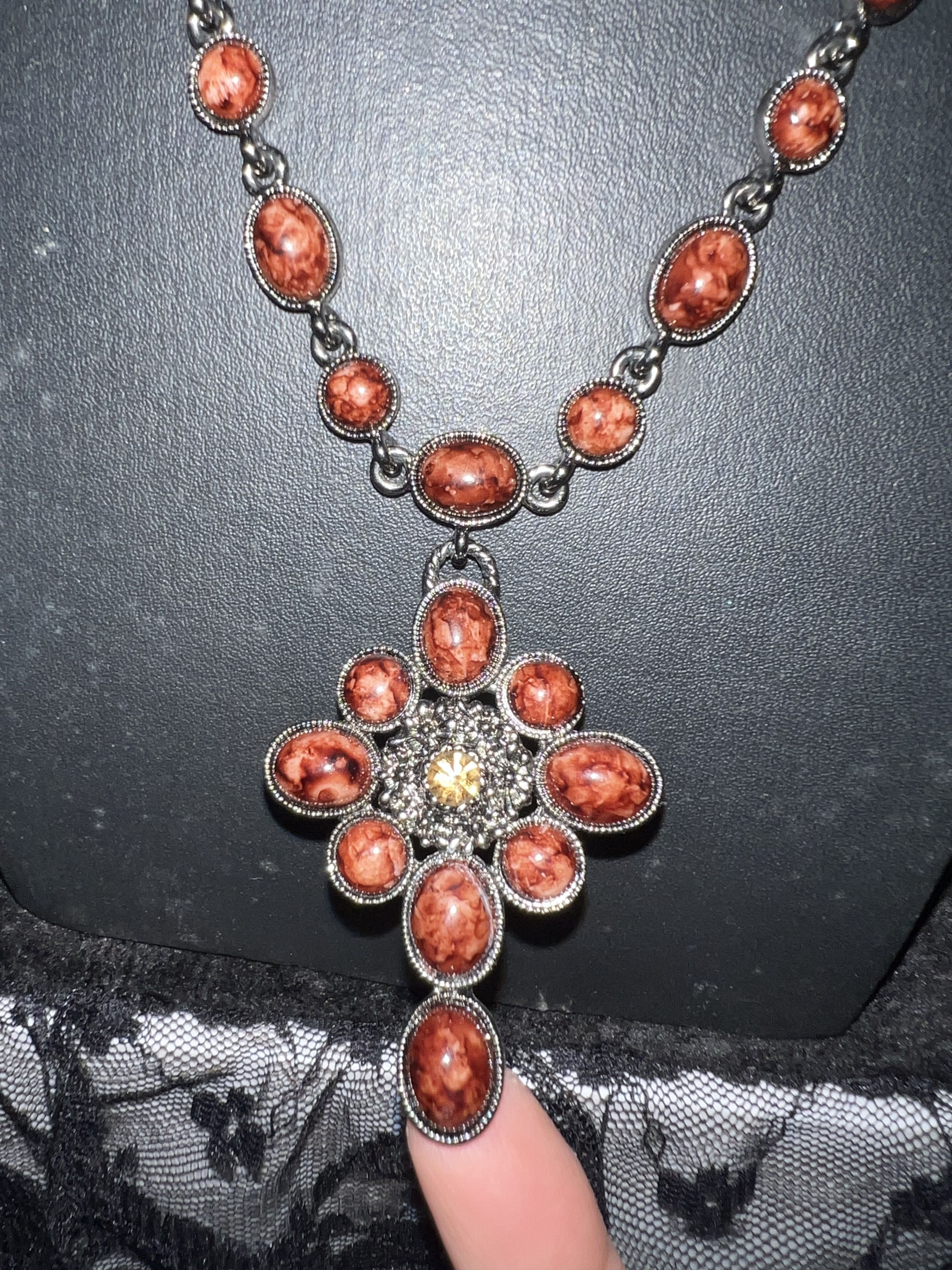 Other ➕Cross reddish spiny oyster stones necklace 🥀 Size ONE SIZE - 6 Thumbnail