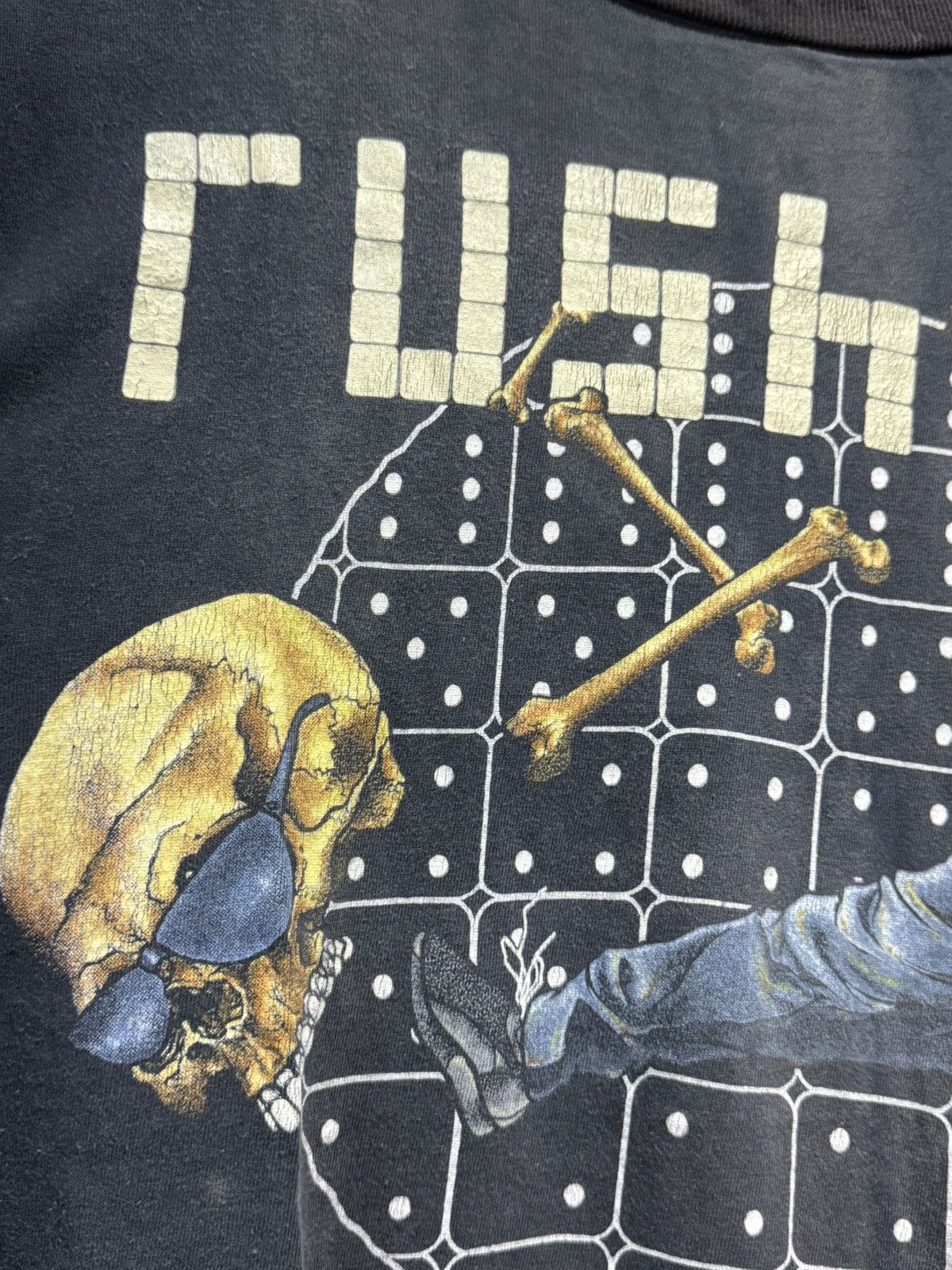 Band Tees Vintage 1991 Band Tee Rush Roll The Bones Heavily Distressed Size US L / EU 52-54 / 3 - 6 Thumbnail
