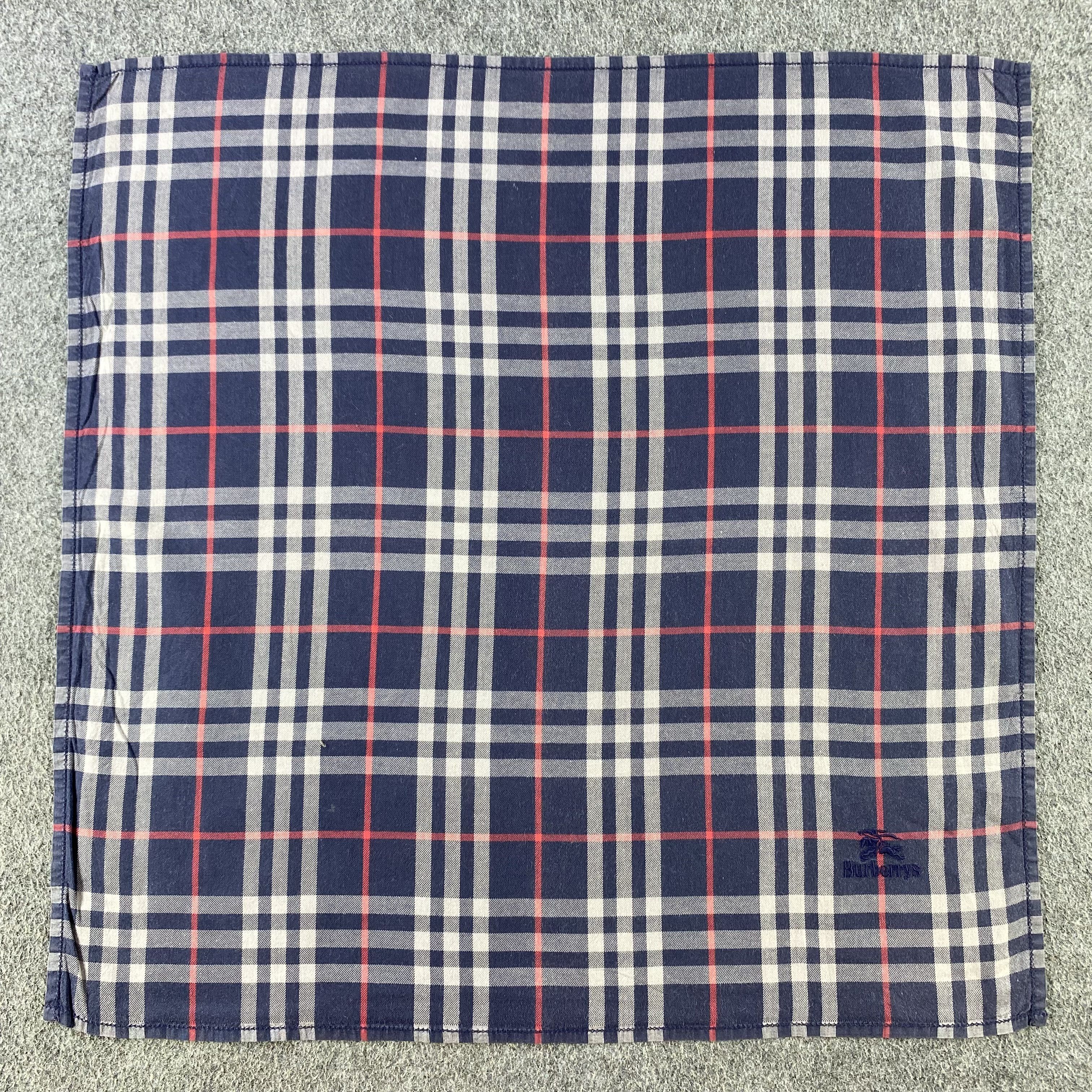 Burberry × Vintage Burberry Handkerchief/Neckerchief/Bandana HC614 Size ONE SIZE - 1 Thumbnail